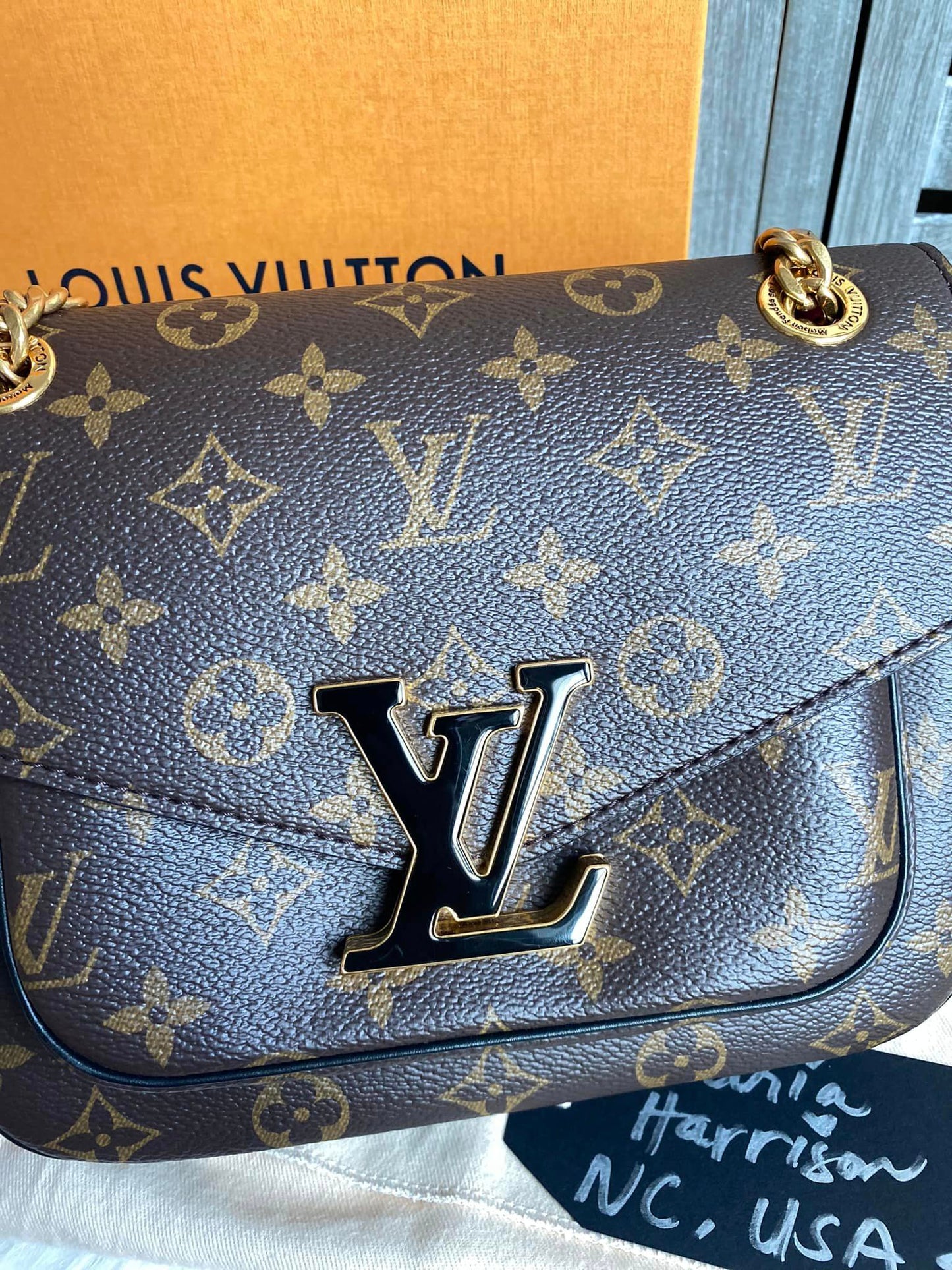 Louis Vuitton Passy