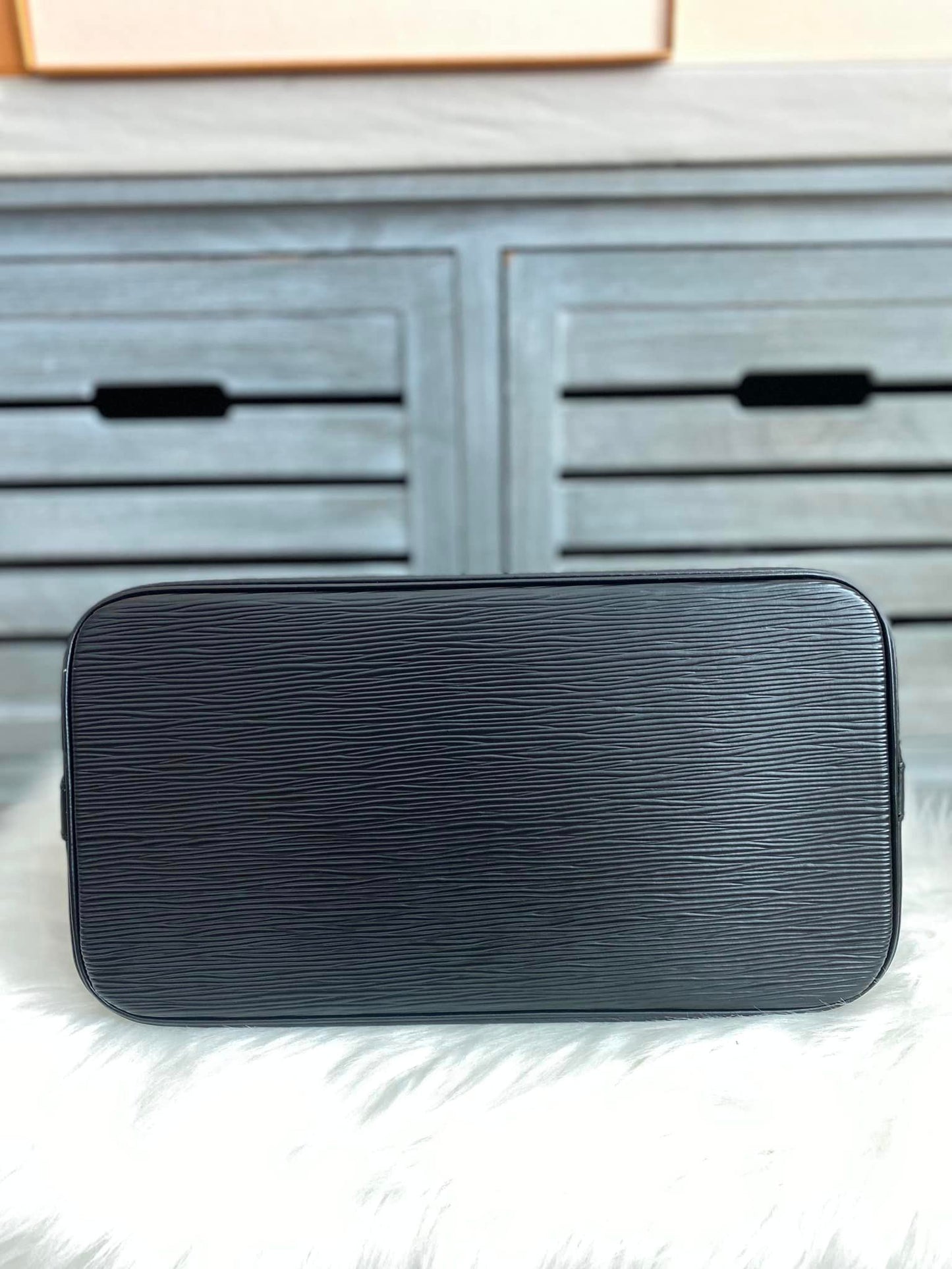 Louis Vuitton Alma PM Black Epi