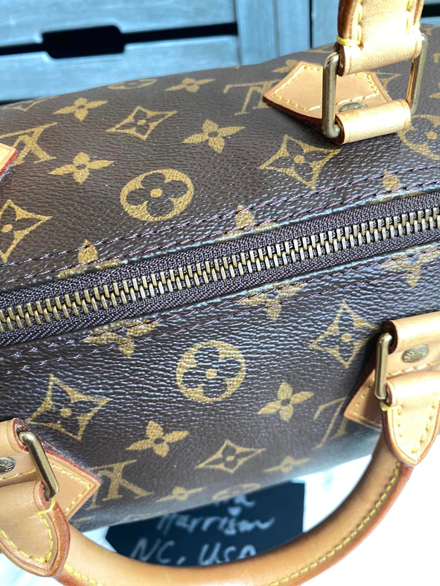 Louis Vuitton Speedy 30