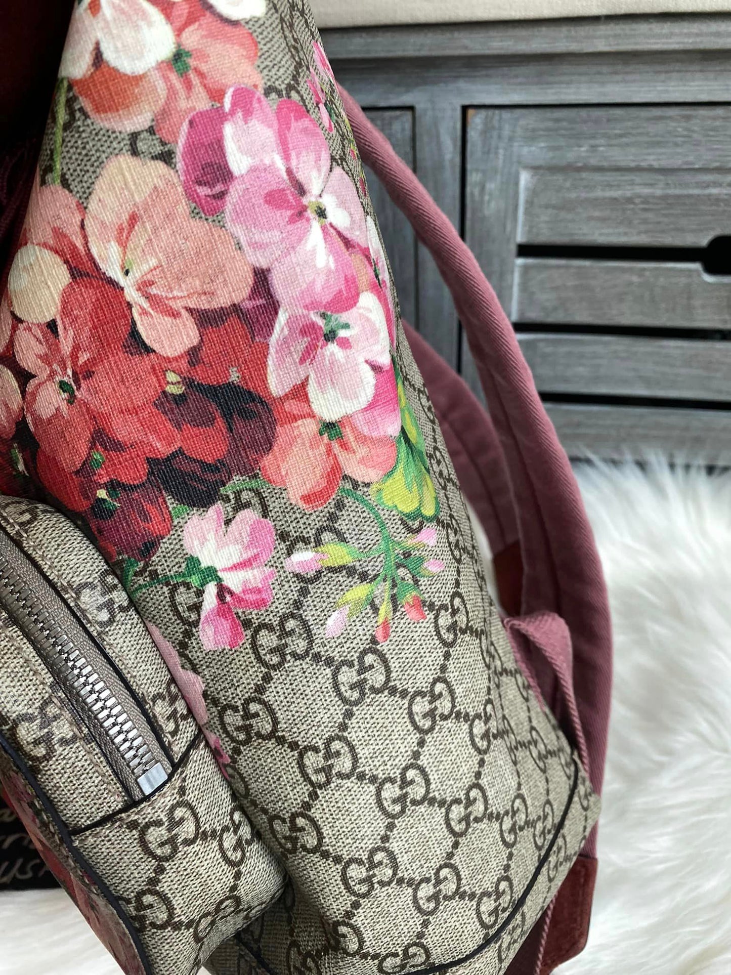 Gucci GG Supreme Blooms Backpack
