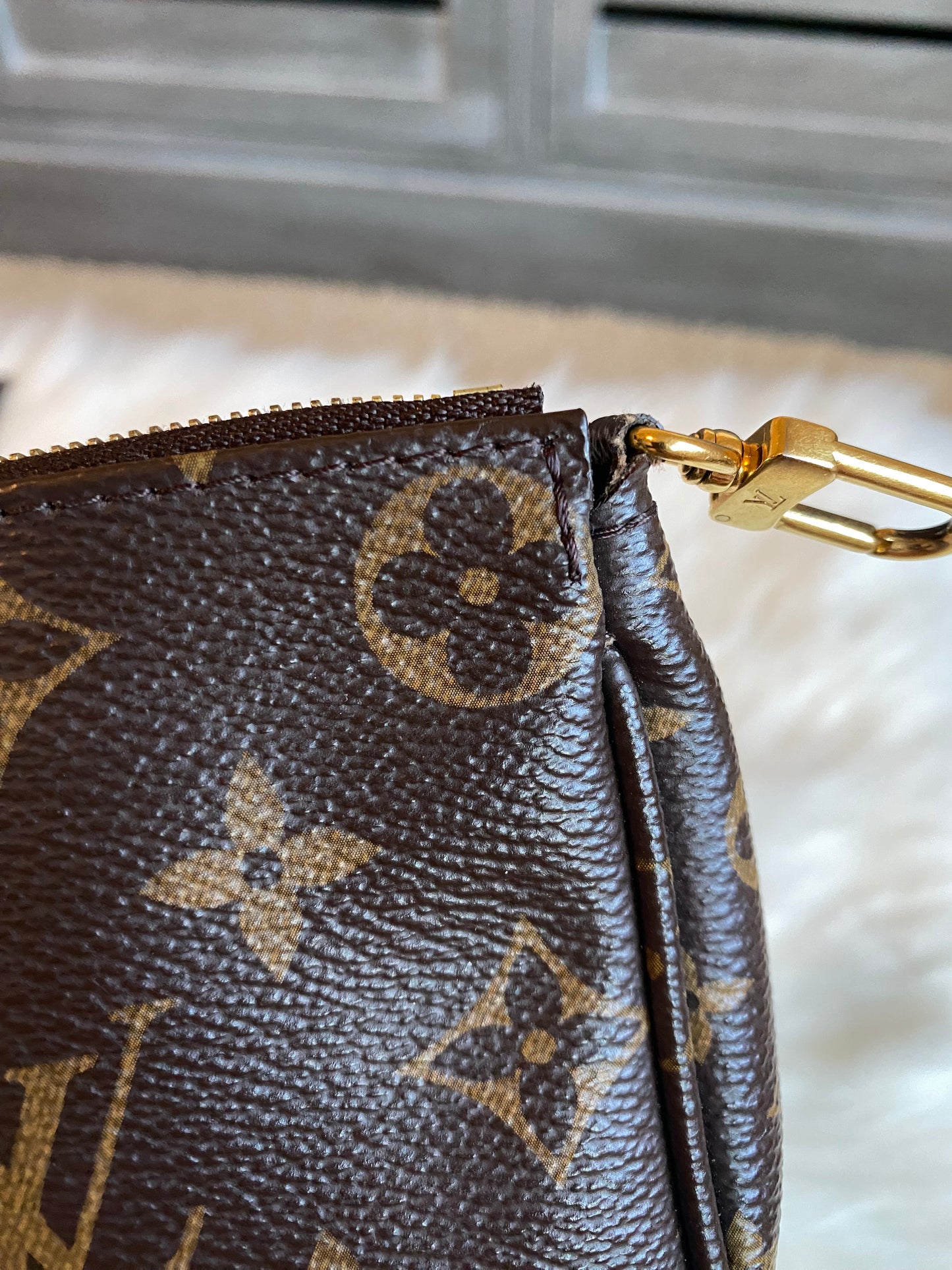 Louis Vuitton Multi Pochette Accessoires