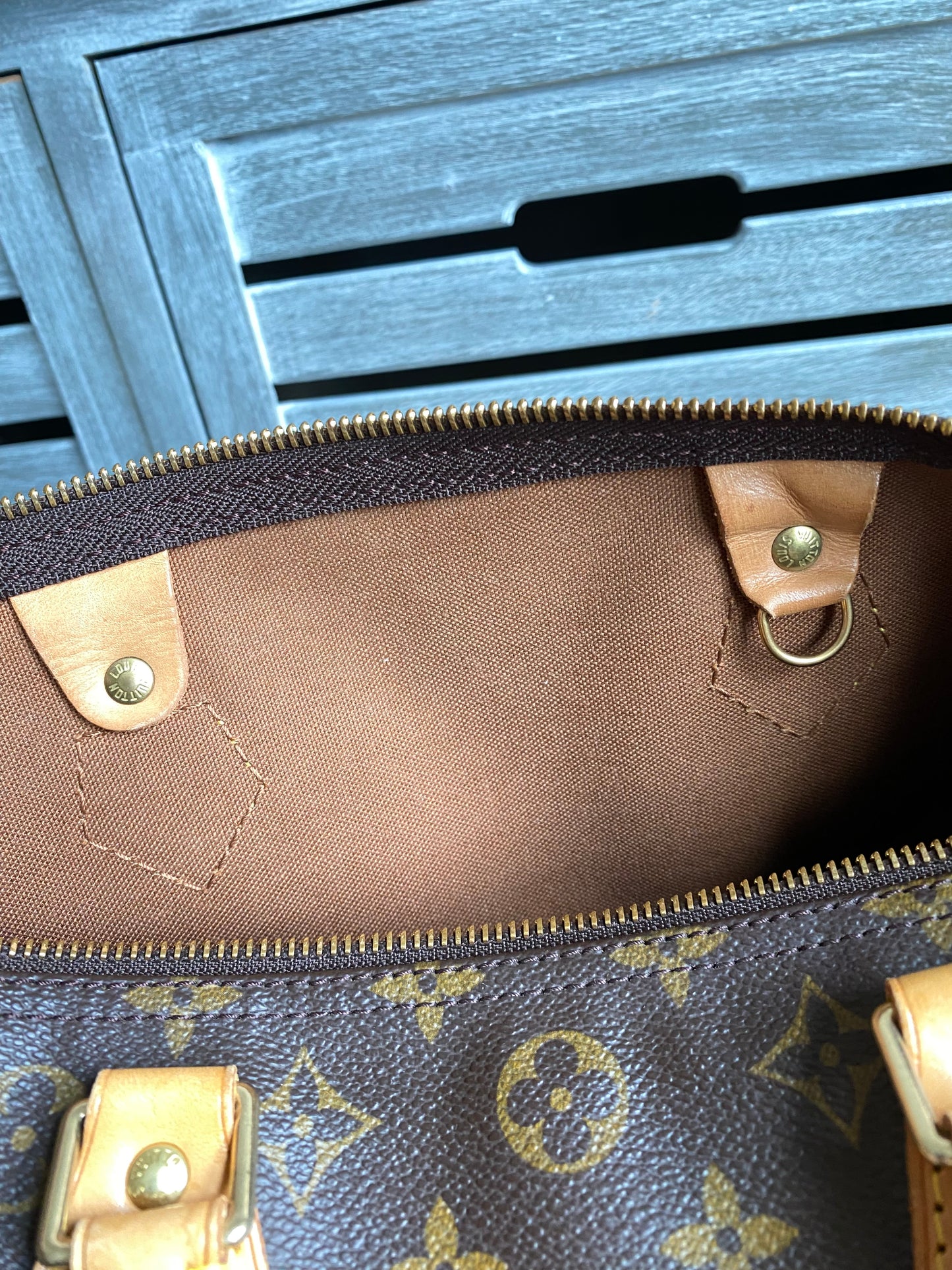 Louis Vuitton Speedy 30