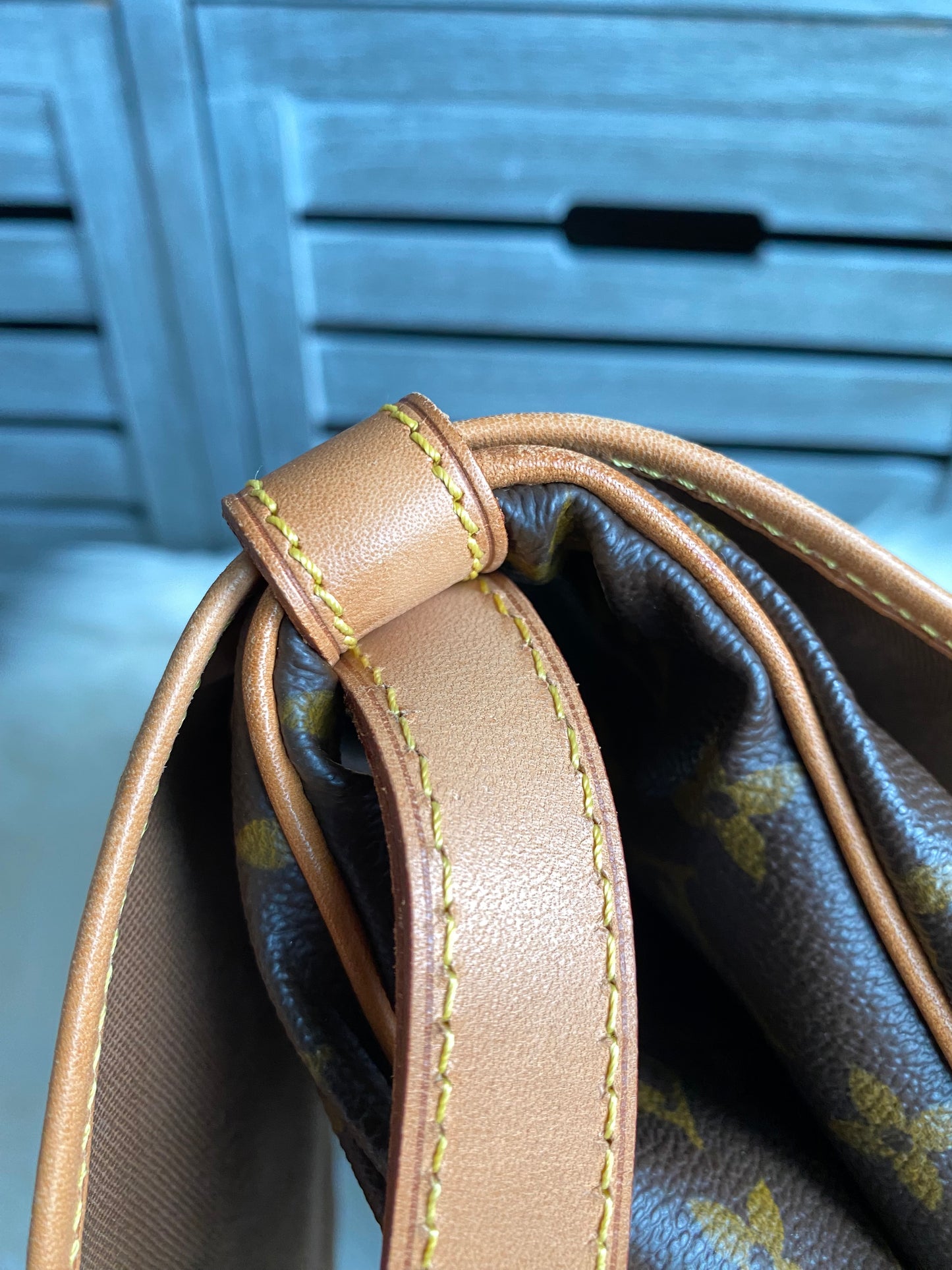 Louis Vuitton Saumur 30