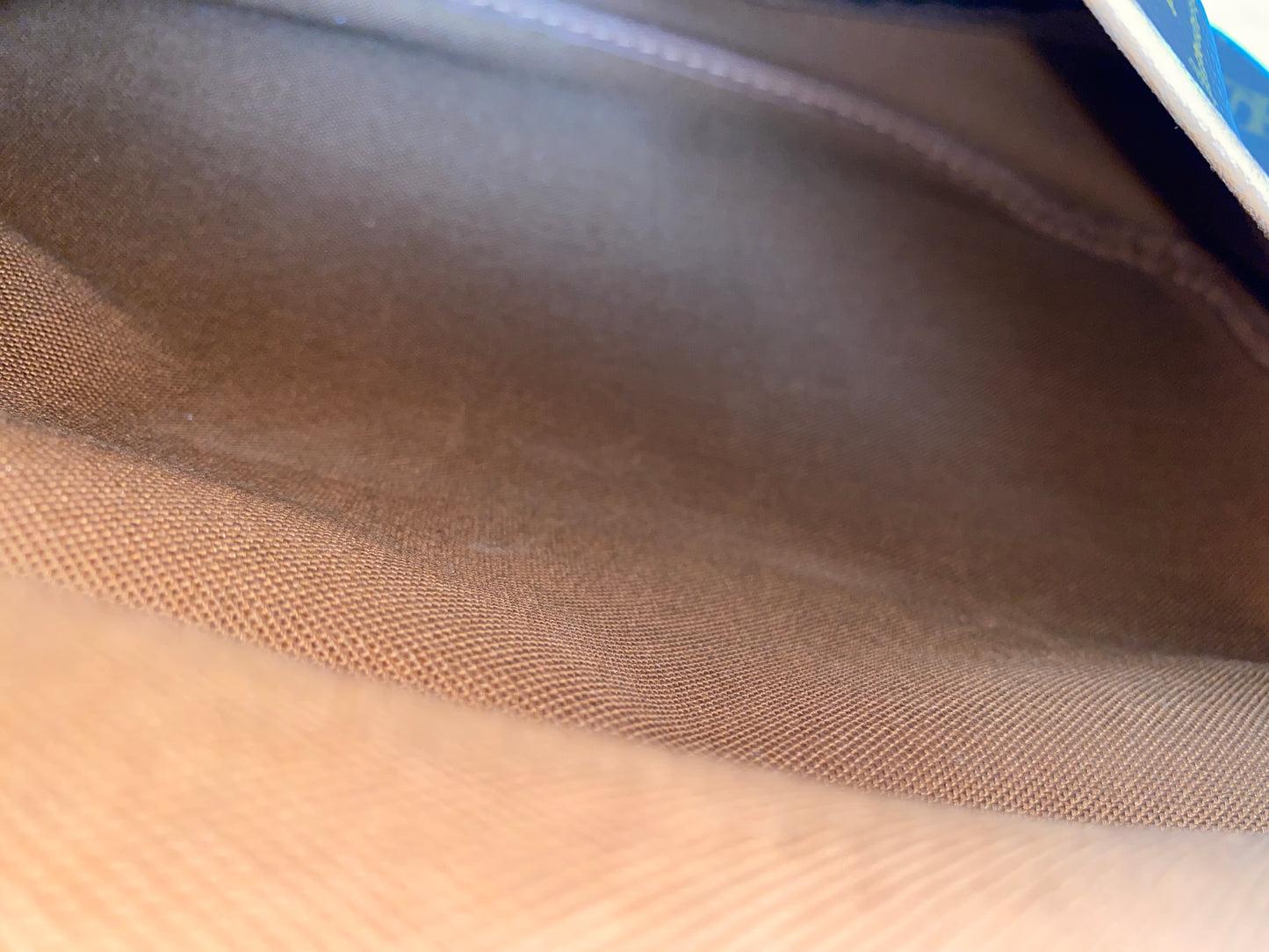 Louis Vuitton Saumur 30