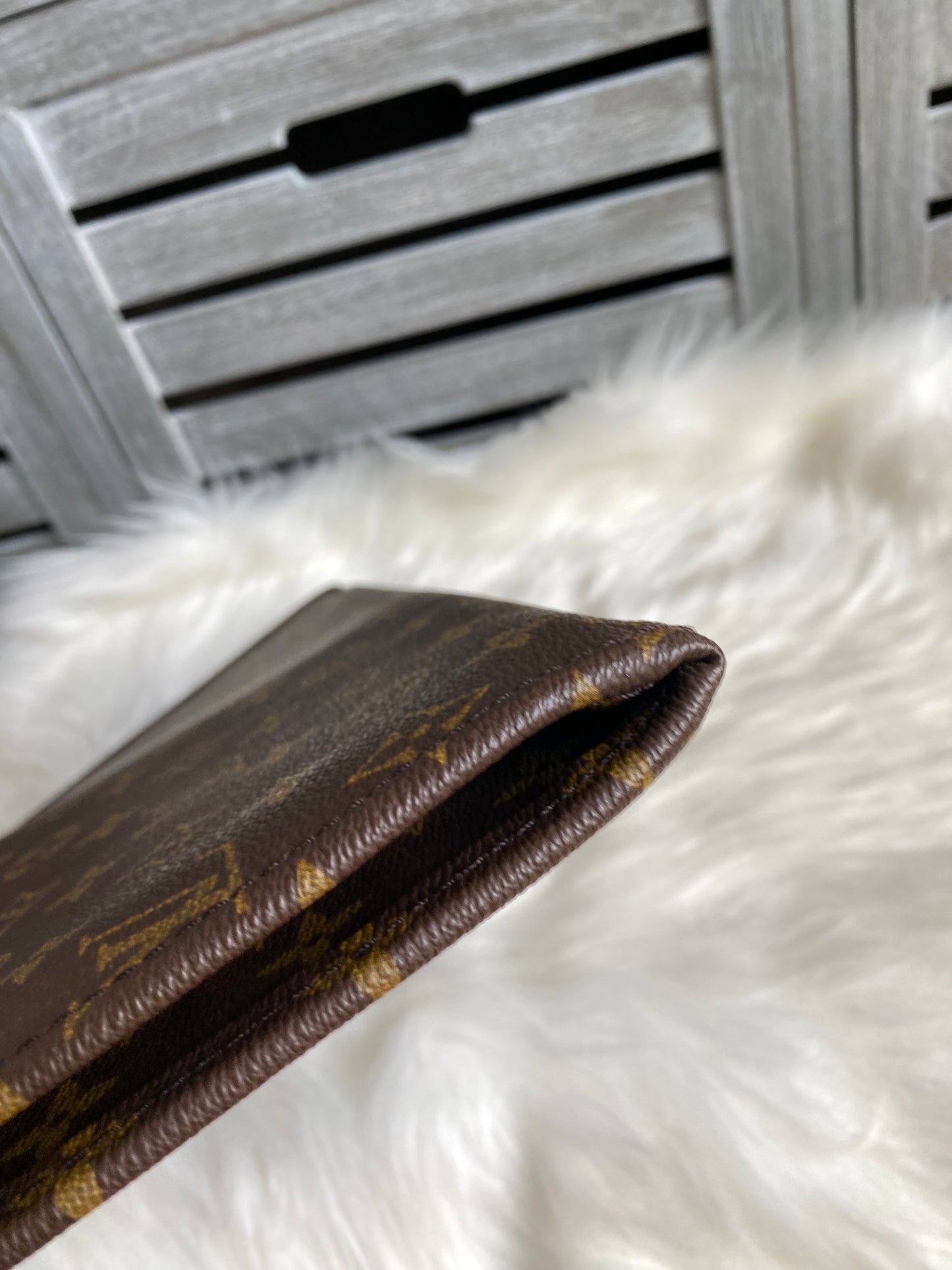 Louis Vuitton Poche Document Portfolio Case
