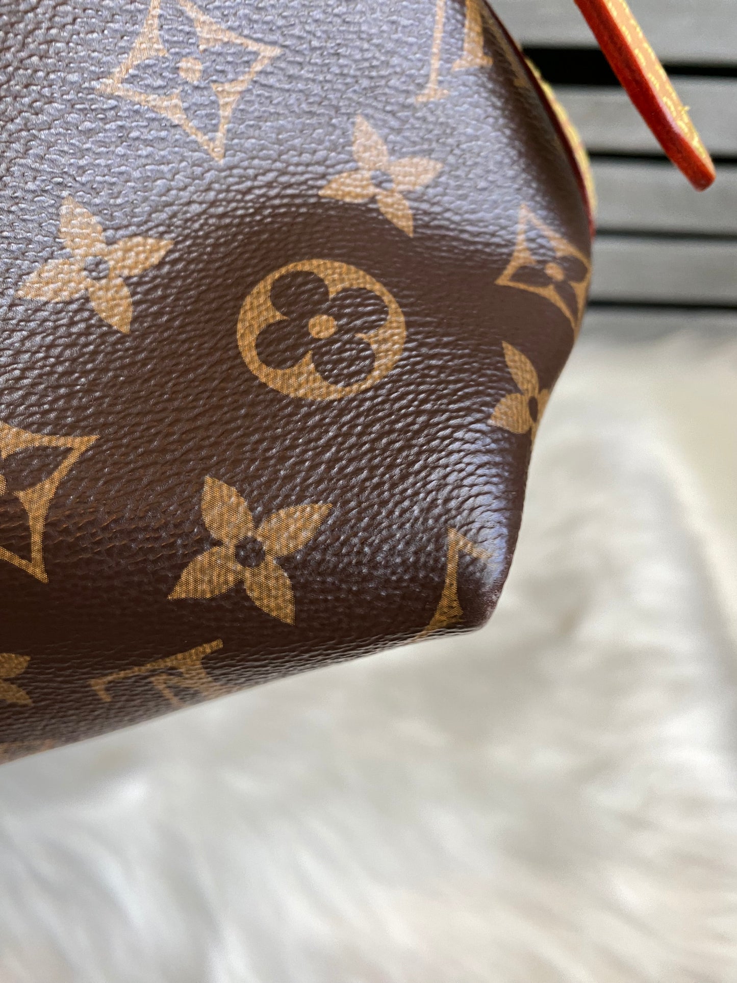 Louis Vuitton CarryAll MM