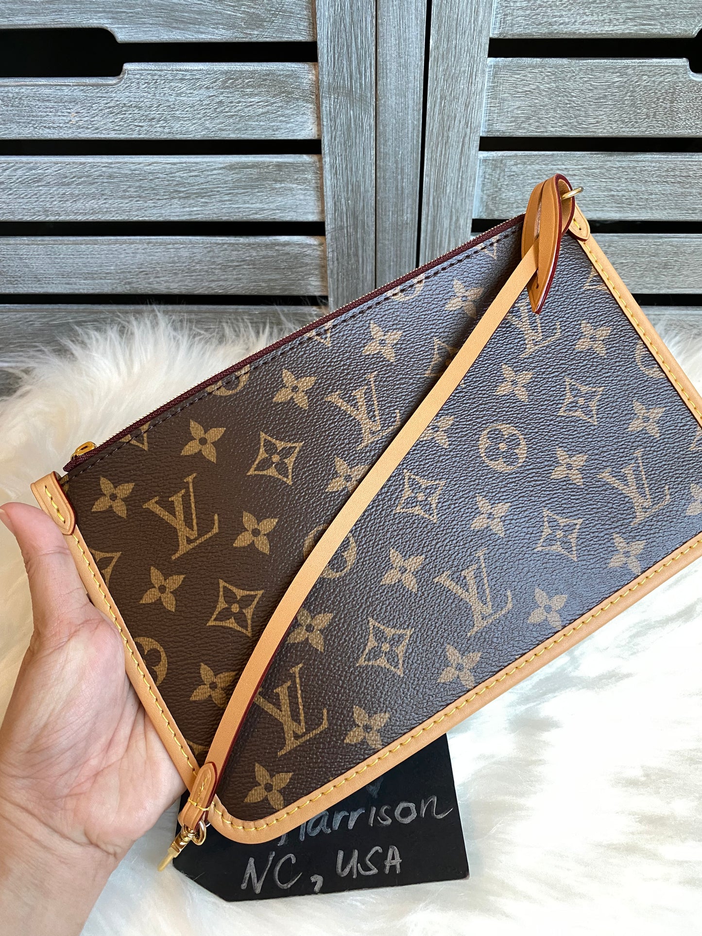 Louis Vuitton CarryAll MM
