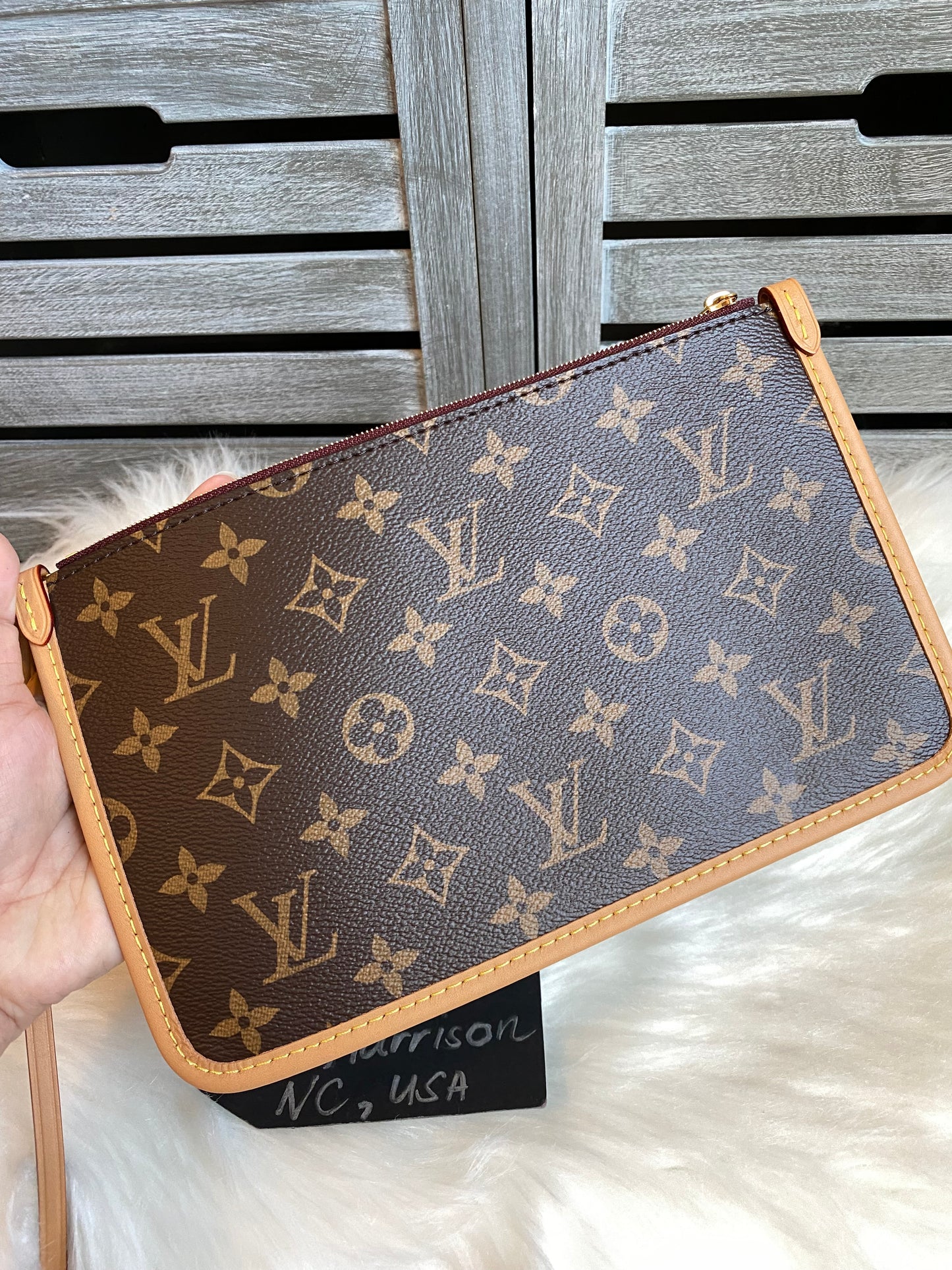 Louis Vuitton CarryAll MM
