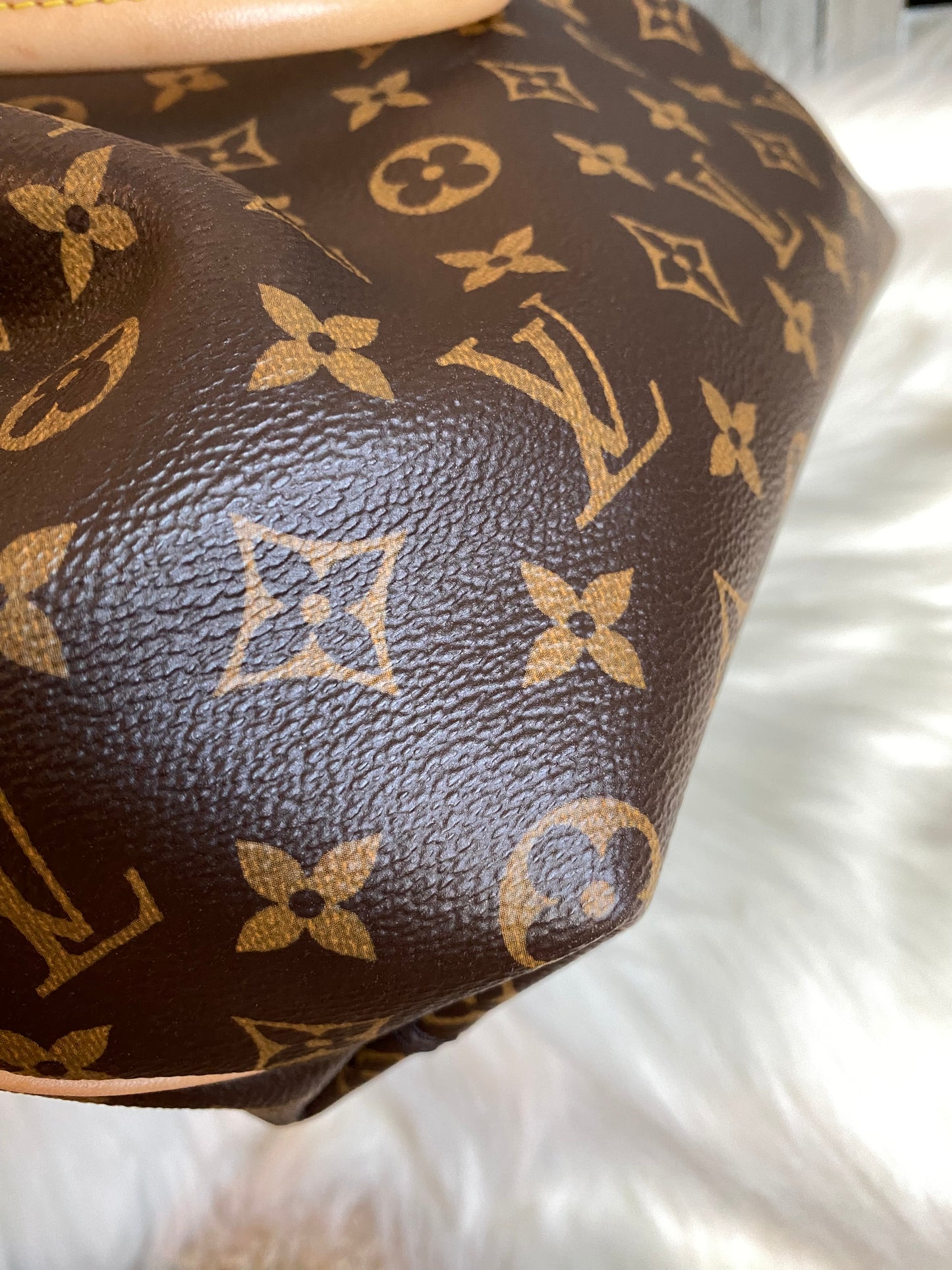 Louis Vuitton Monogram Turenne PM