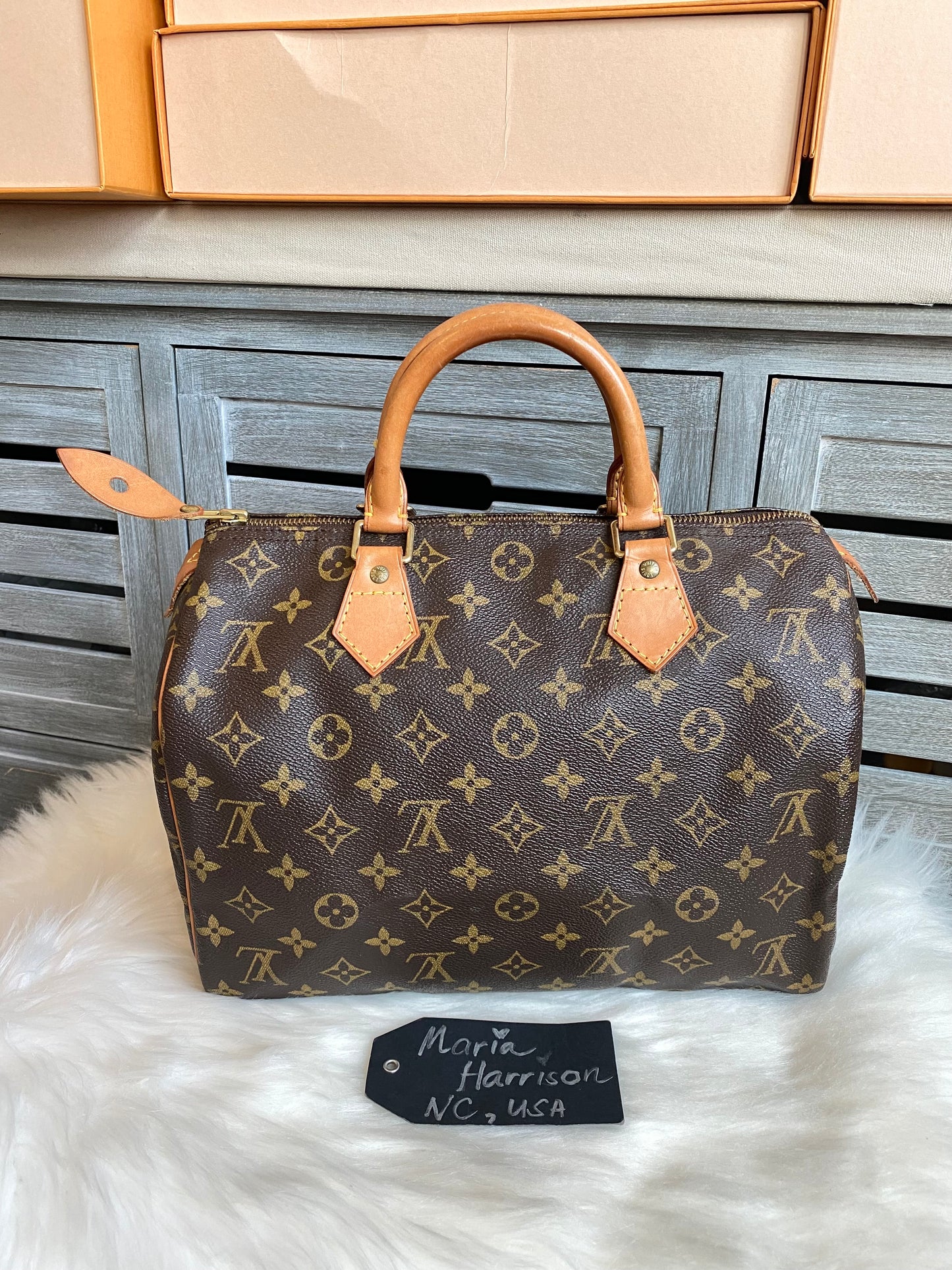 Louis Vuitton Speedy 30