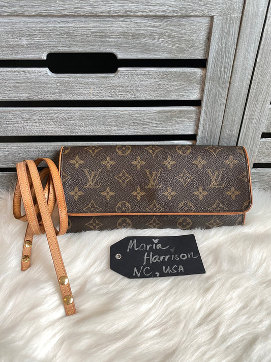 Louis Vuitton Twin Pochette GM