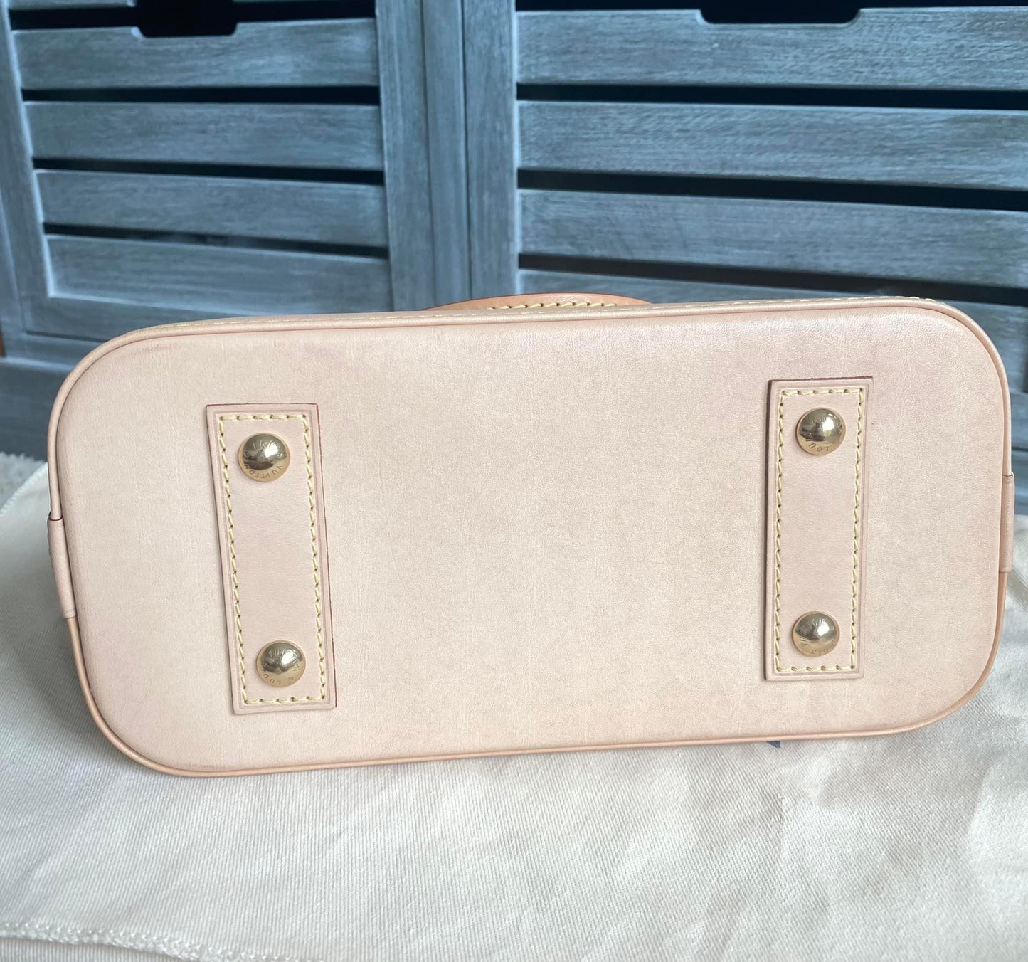 Louis Vuitton Alma BB Monogram