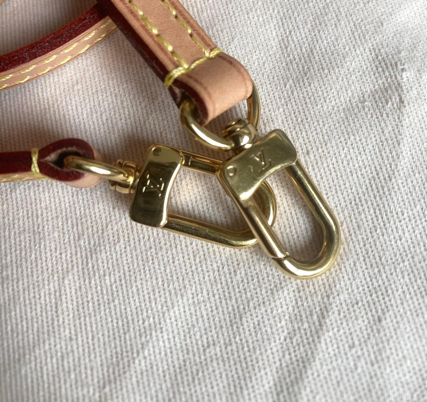 Louis Vuitton Alma BB Monogram