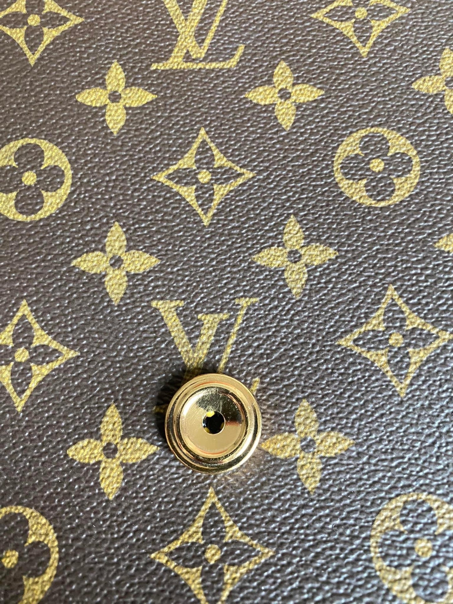 Louis Vuitton St Cloud GM