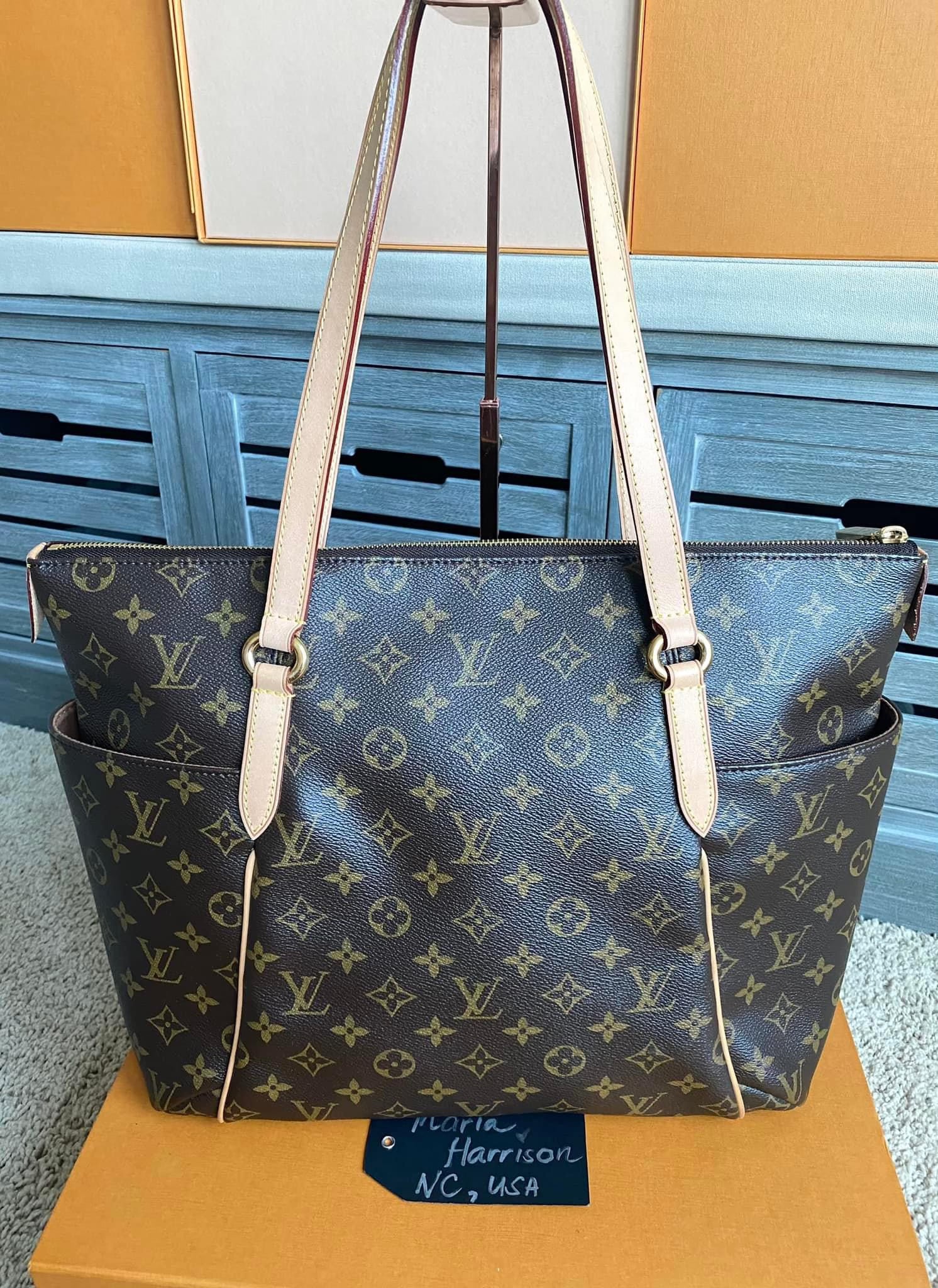 Louis Vuitton Totally MM Queen City s Luxe Boutique LLC