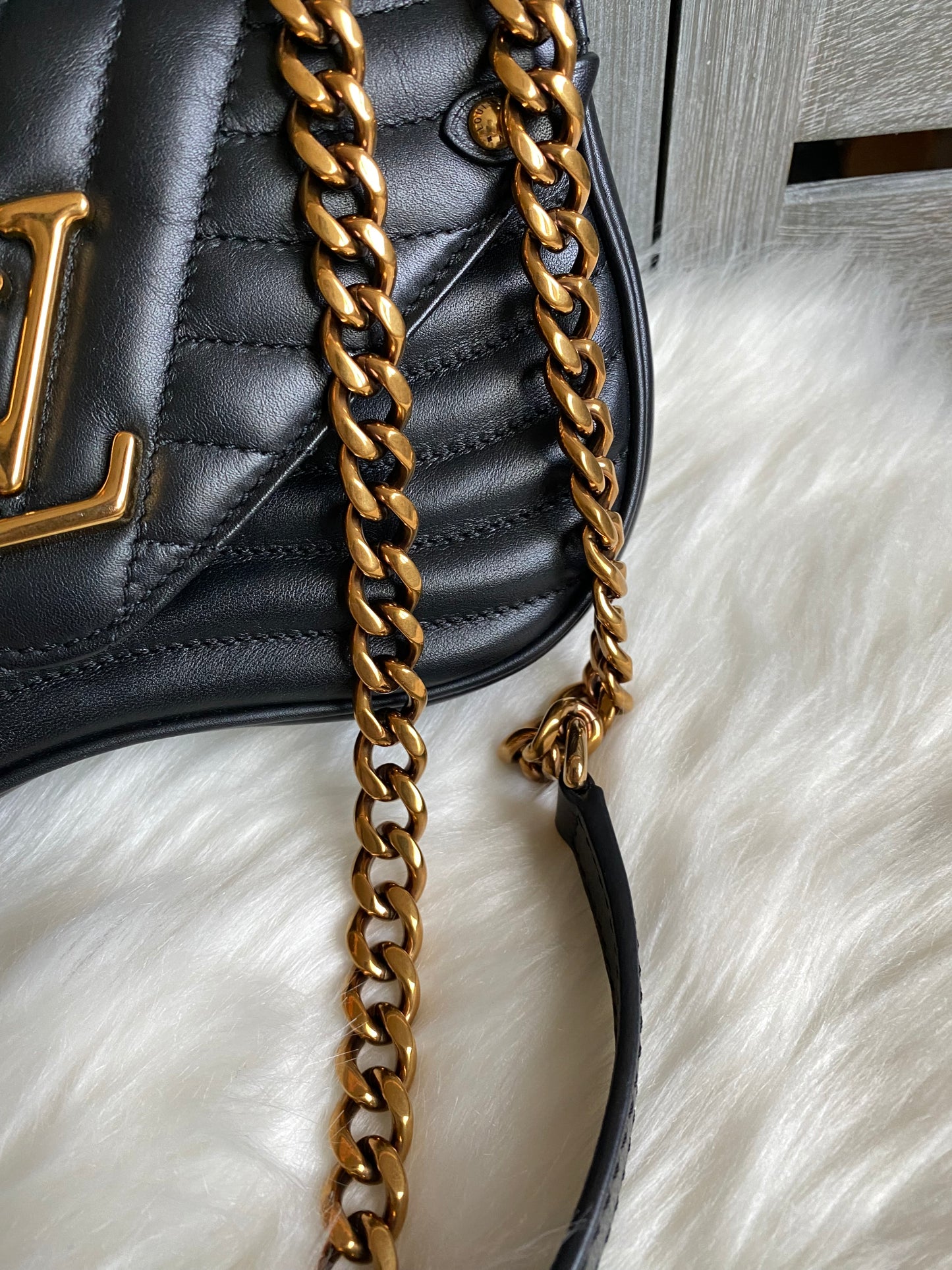 Louis Vuitton New Wave Chain PM