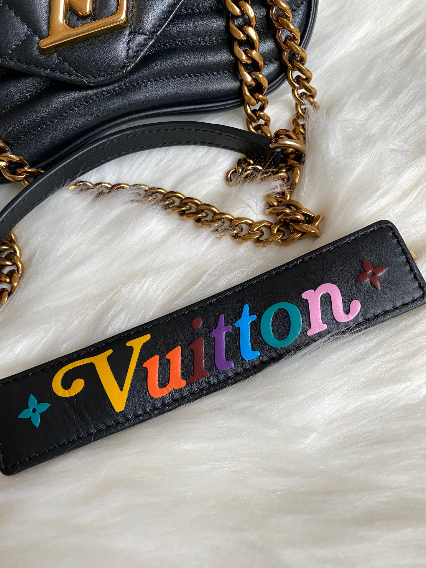 Louis Vuitton New Wave Chain PM