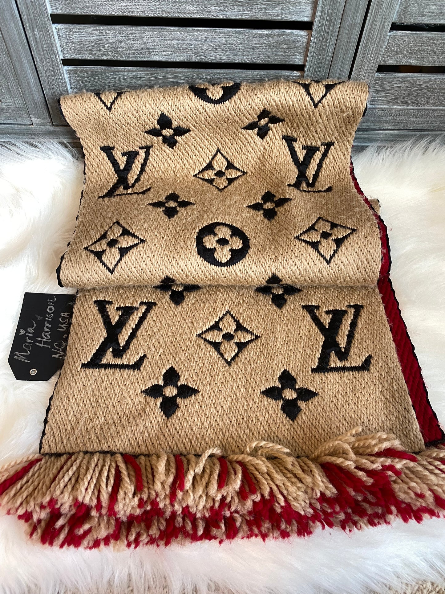 Louis Vuitton ๐๐จ๐จ๐ฅ/๐๐ข๐ฅ๐ค ๐๐จ๐ ๐จ๐ฆ๐๐ง๐ข๐ ๐๐ฎ๐จ ๐๐๐๐ซ๐