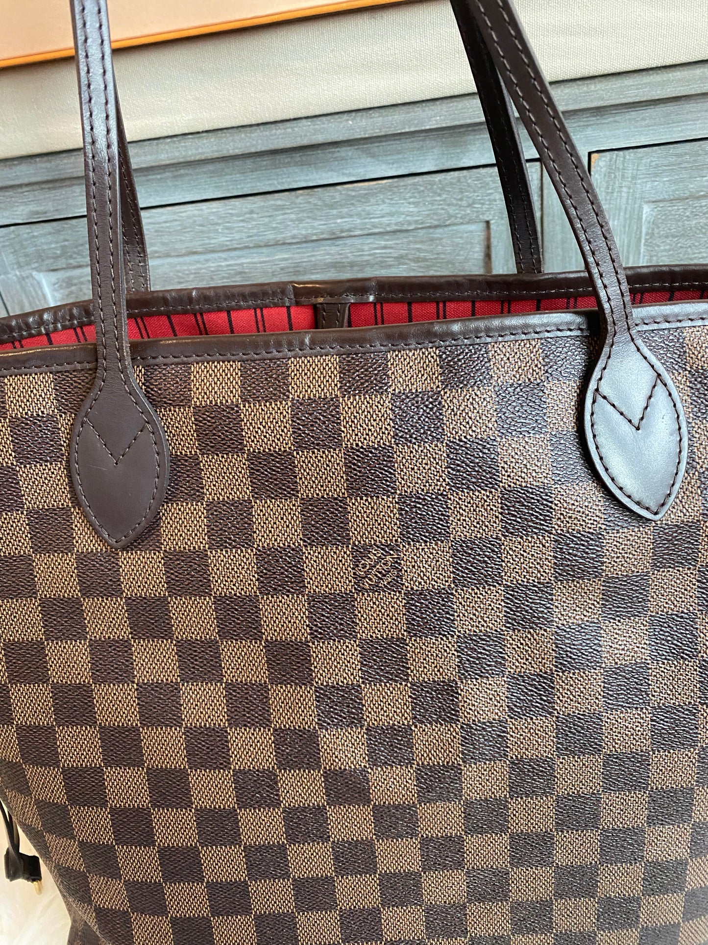 Louis Vuitton Neverfull MM With Pouch