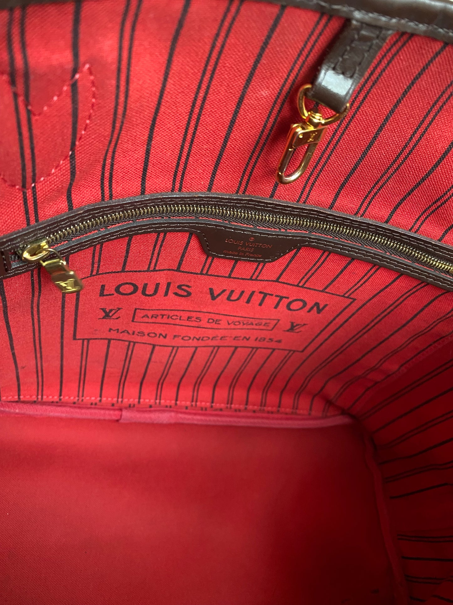 Louis Vuitton Neverfull MM With Pouch