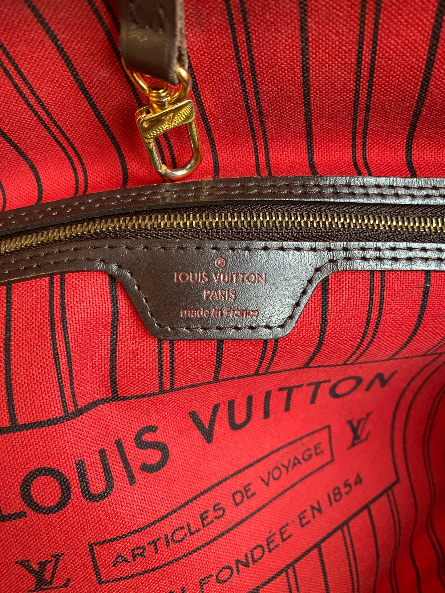 Louis Vuitton Neverfull MM With Pouch