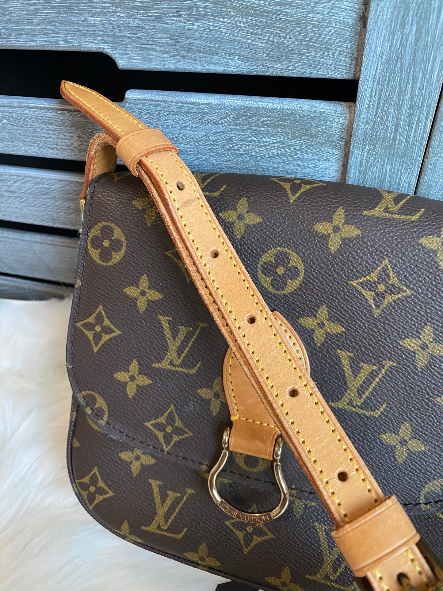 Louis Vuitton St Cloud MM