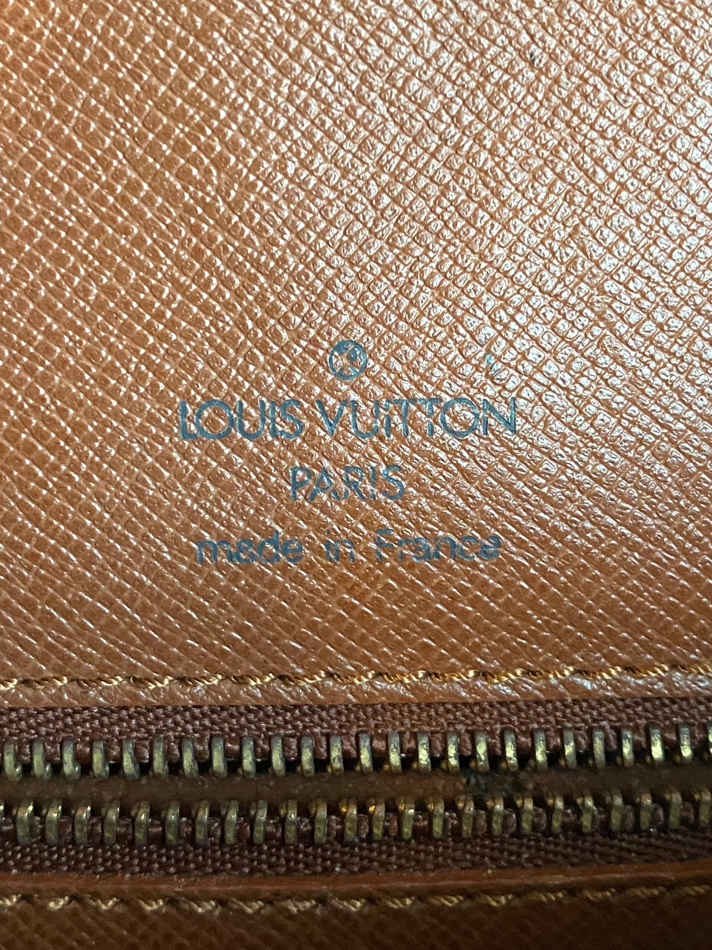 Louis Vuitton St Cloud MM