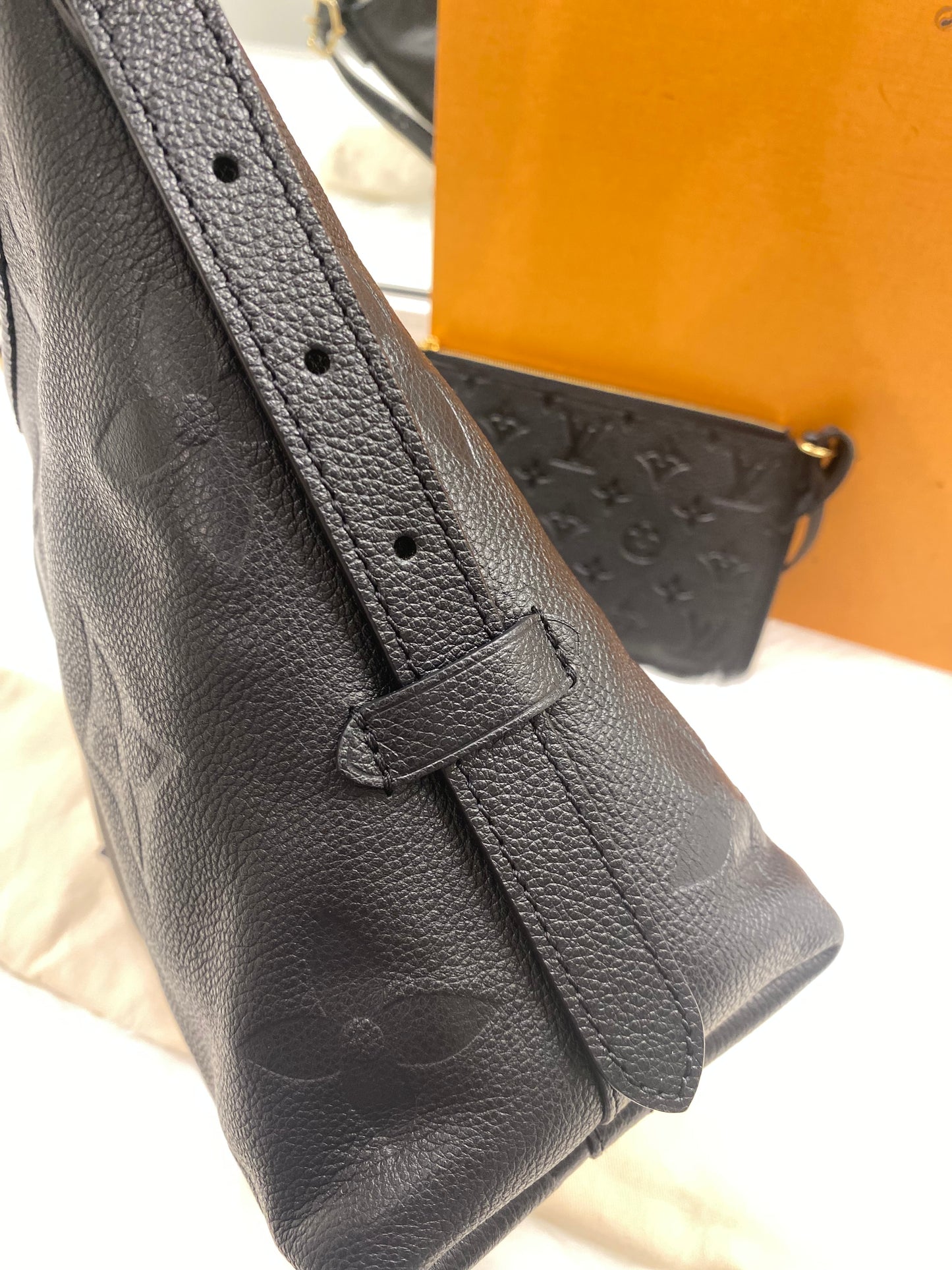 Louis Vuitton CarryAll PM Black Empreinte
