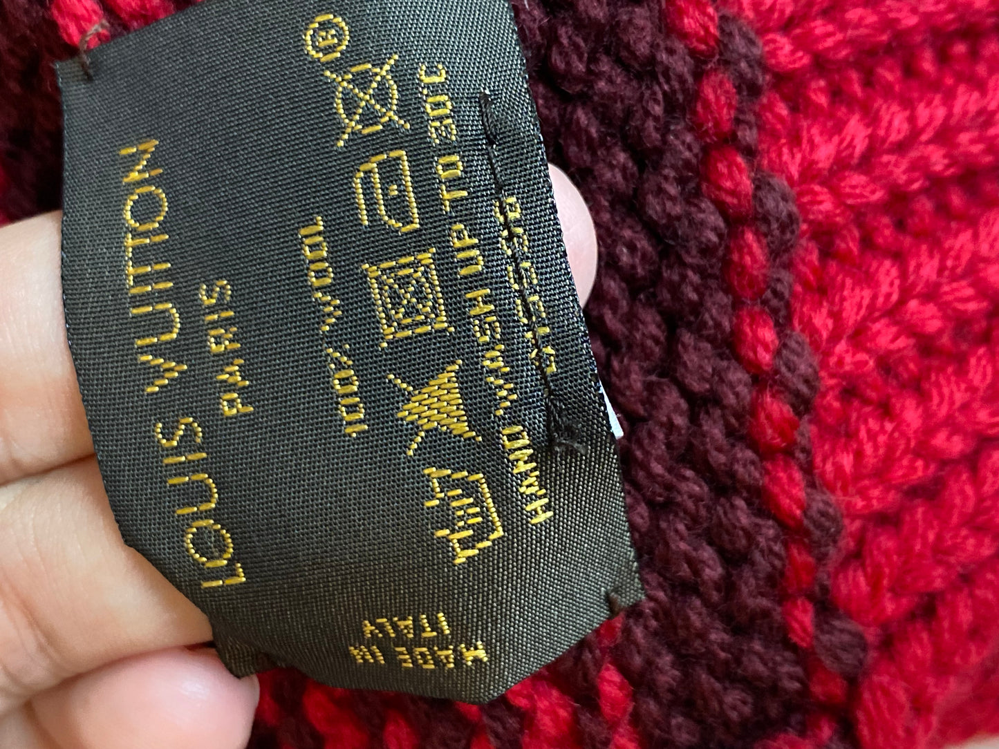 Louis Vuitton 100% Wool Columbia Knit Scarf