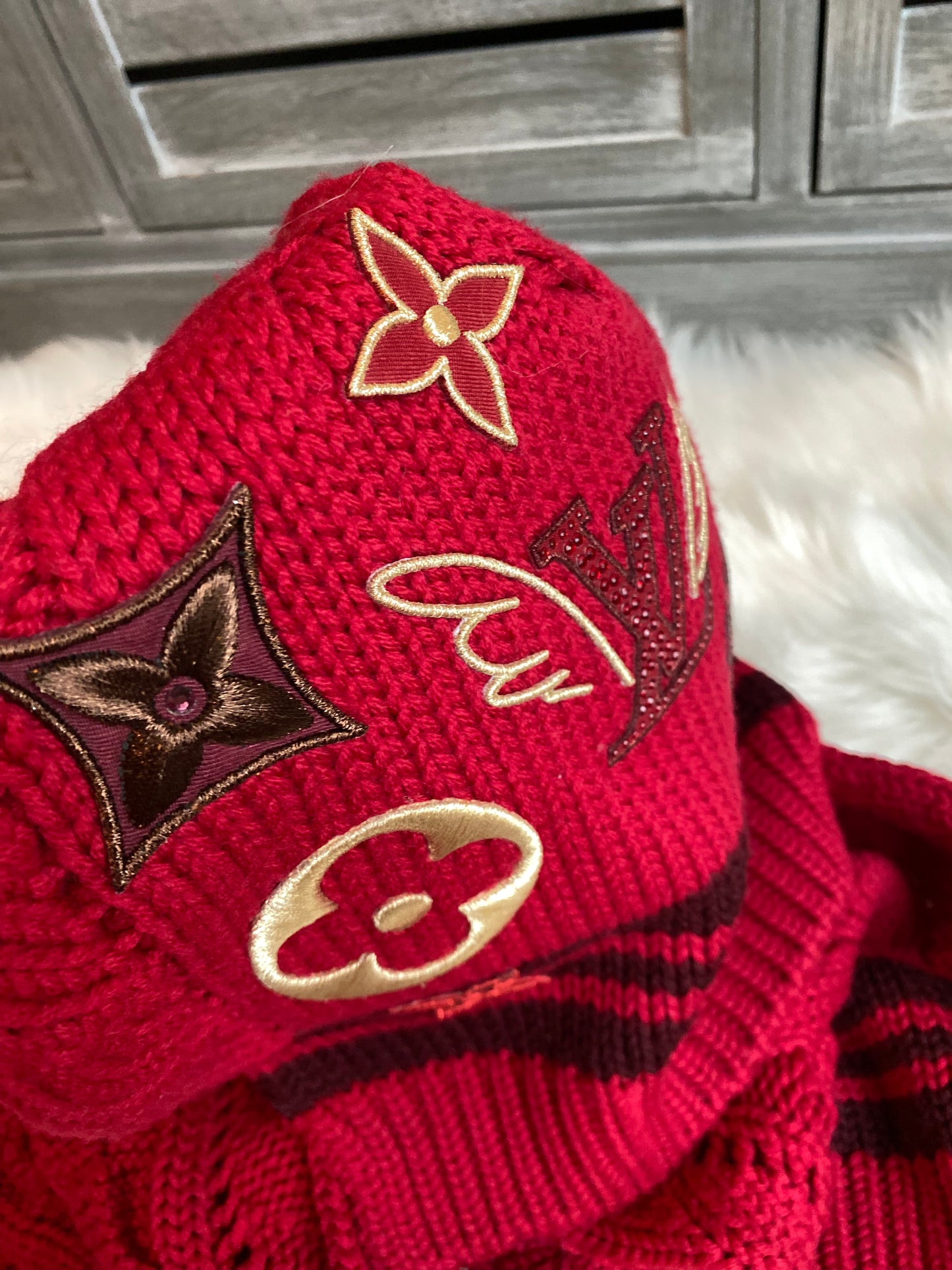 Louis Vuitton 100% Wool Columbia Knit Scarf