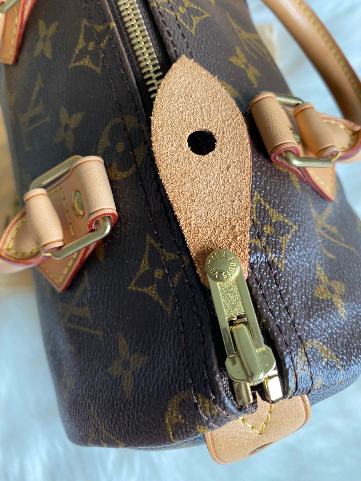 Louis Vuitton Speedy 25