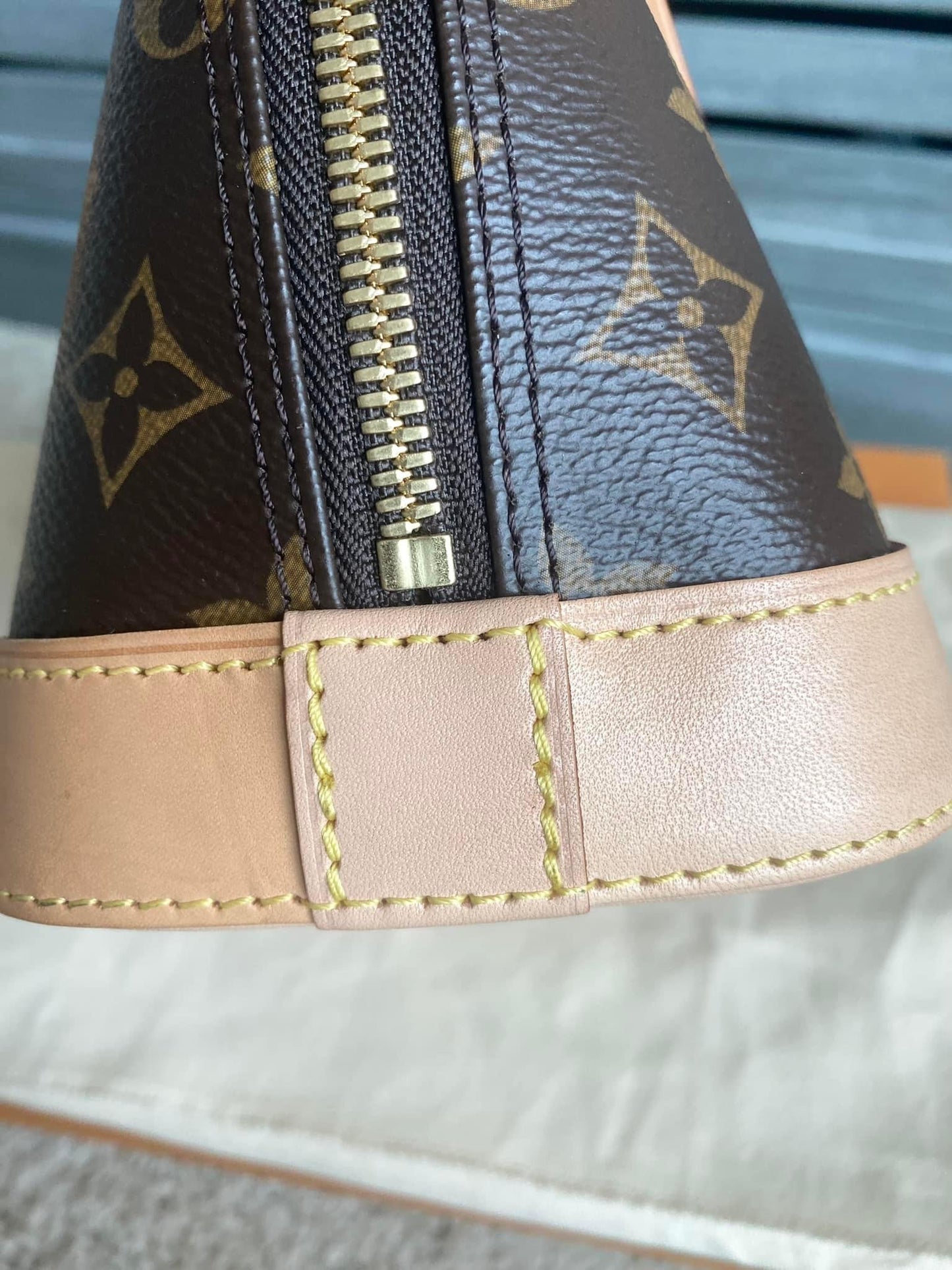 Louis Vuitton Alma BB Monogram