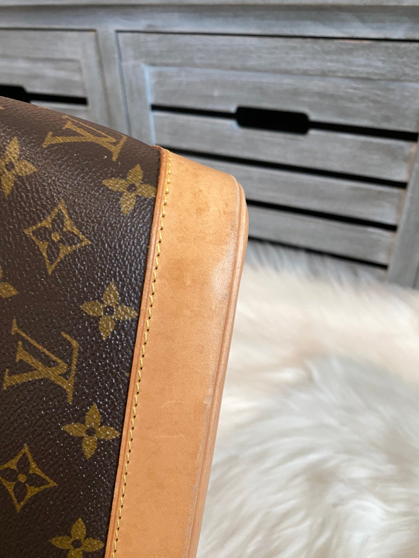 Louis Vuitton Alma PM