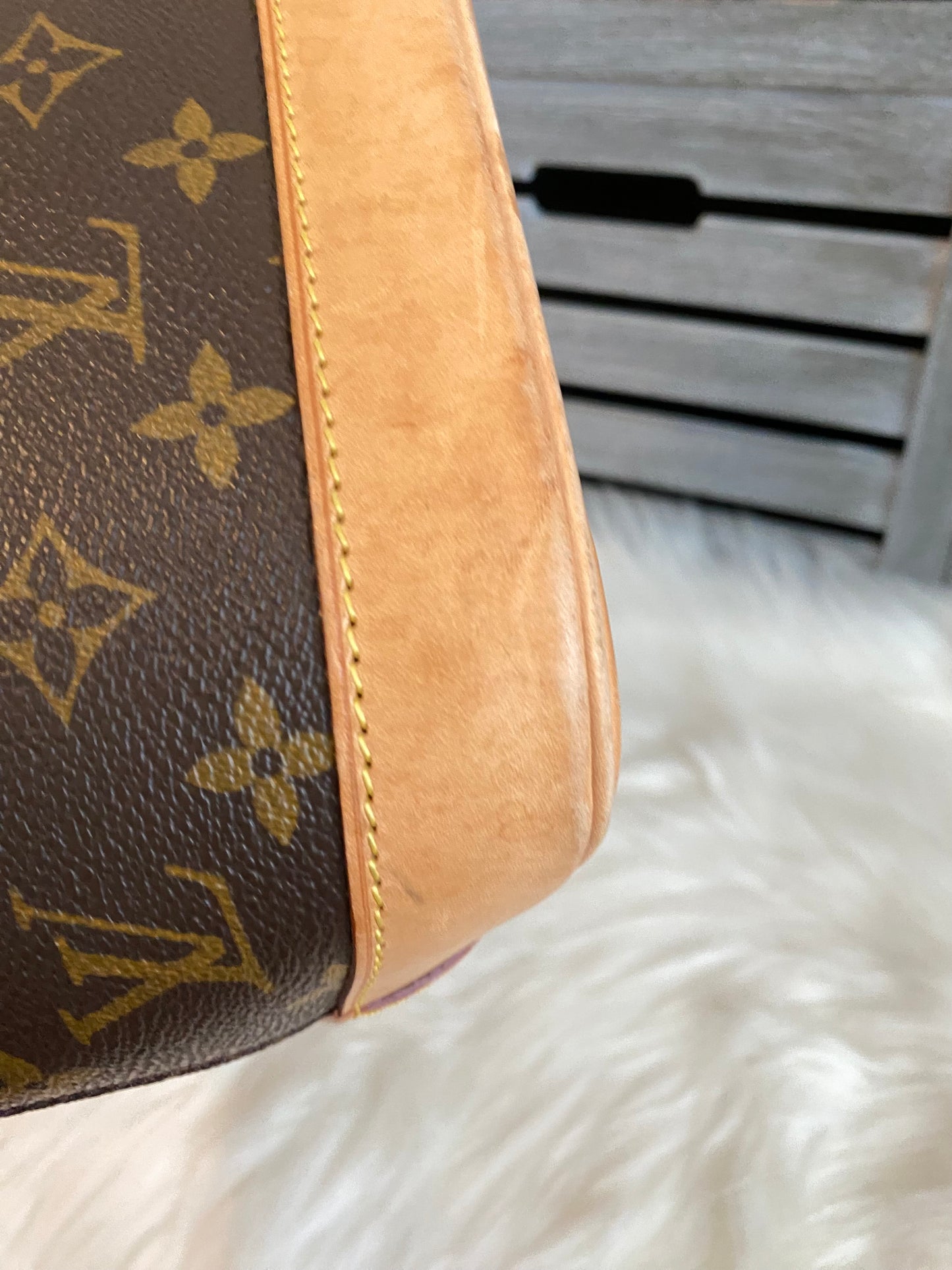 Louis Vuitton Alma PM