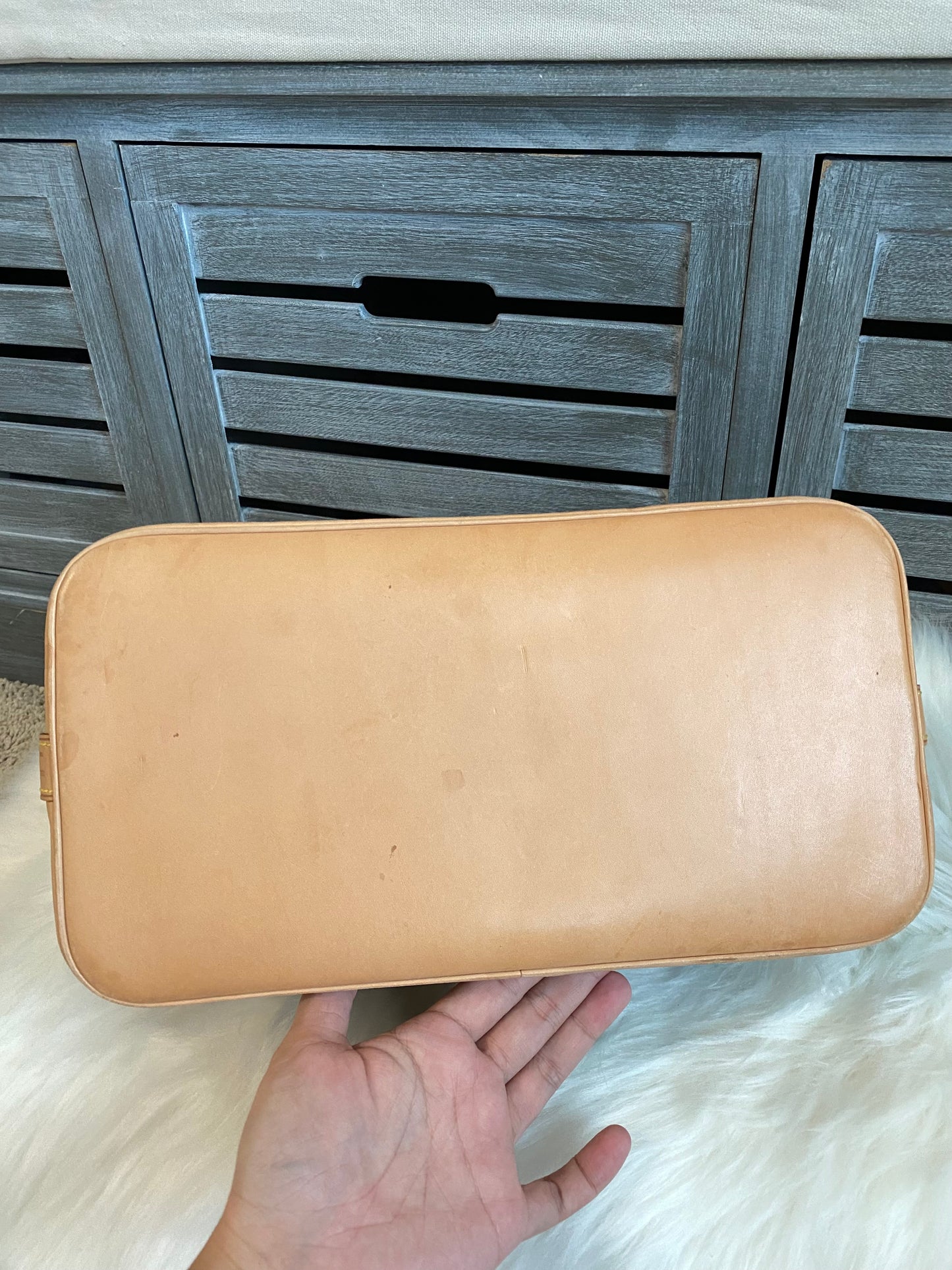 Louis Vuitton Alma PM