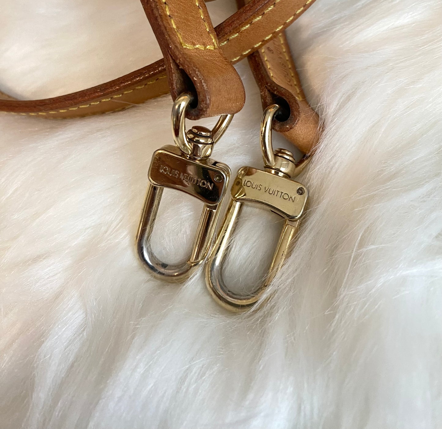 Louis Vuitton Alma PM