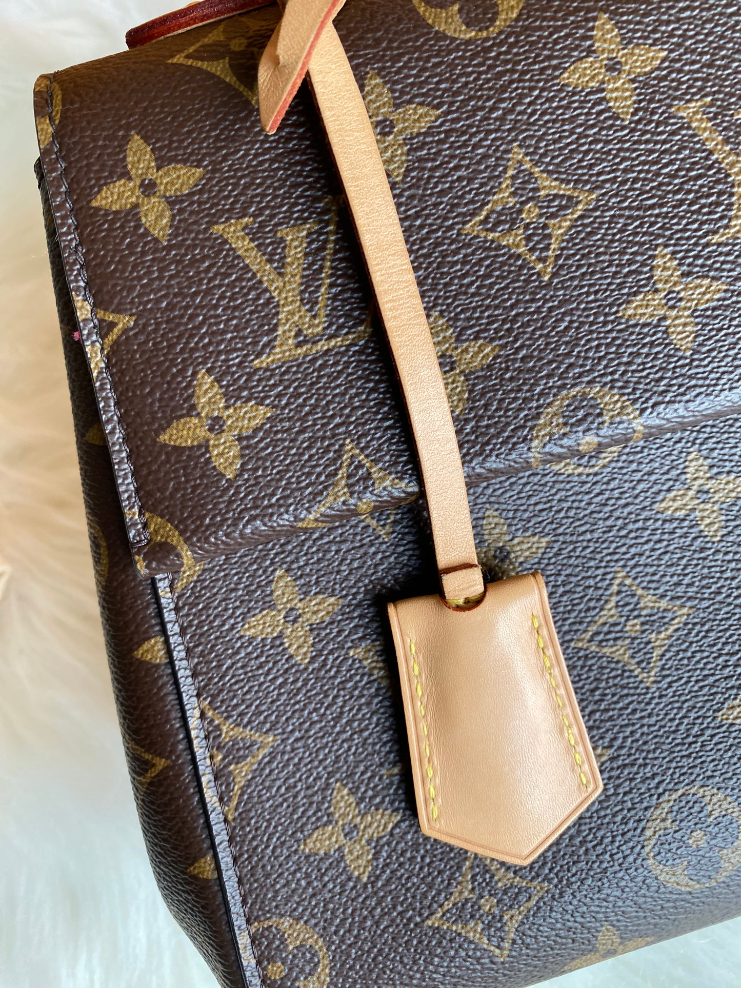 Louis Vuitton Cluny BB