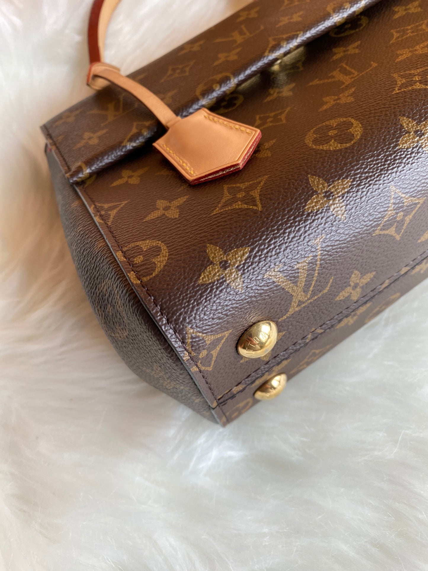 Louis Vuitton Cluny BB