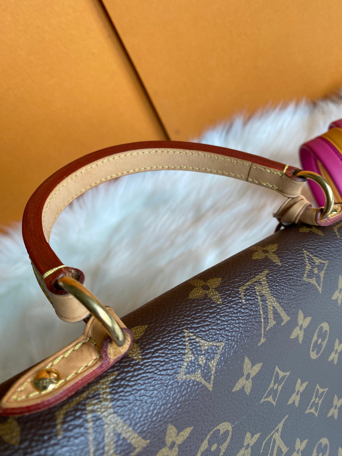 Louis Vuitton Cluny BB