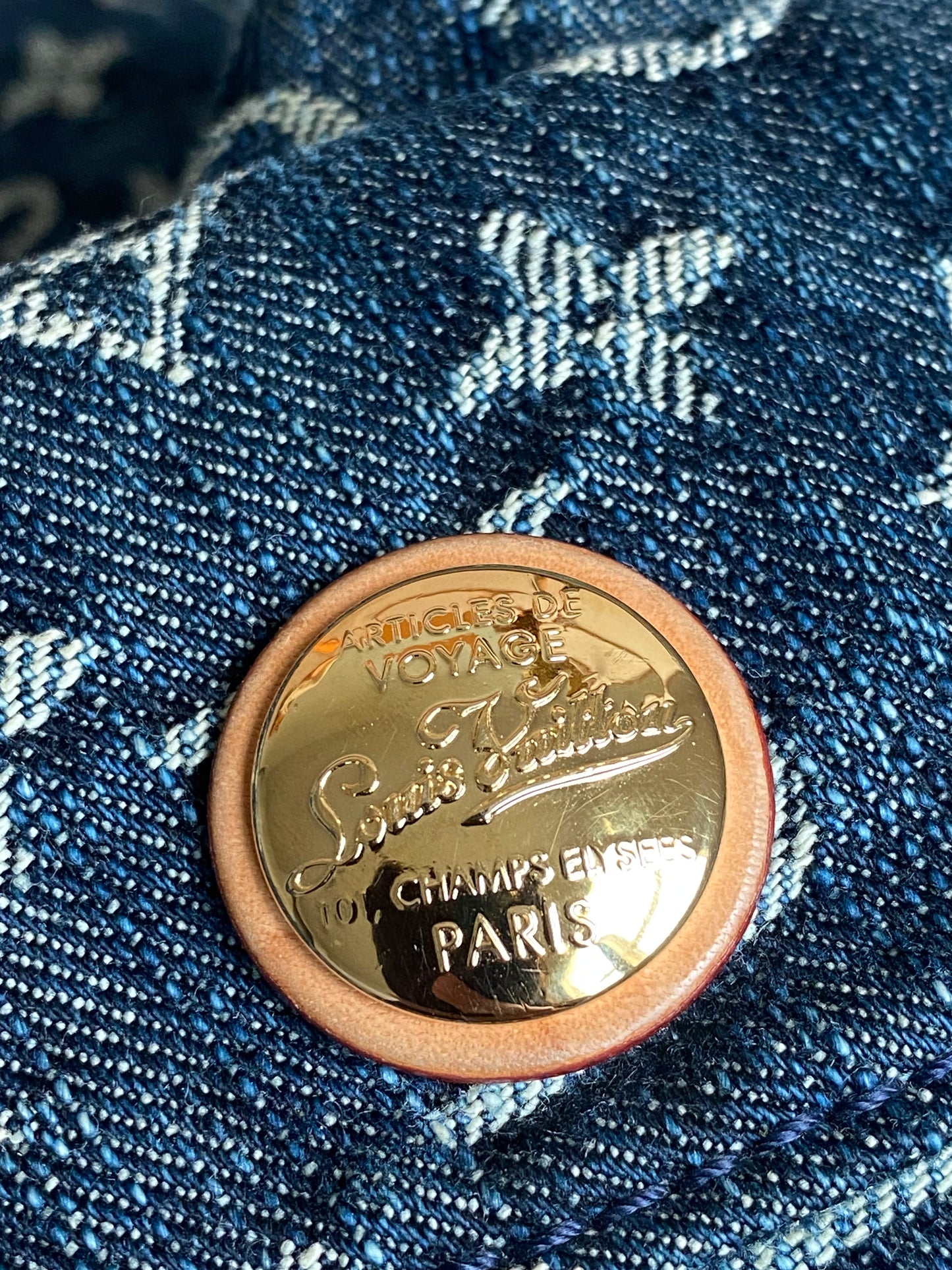 Louis Vuitton Blue Denim Daily GM