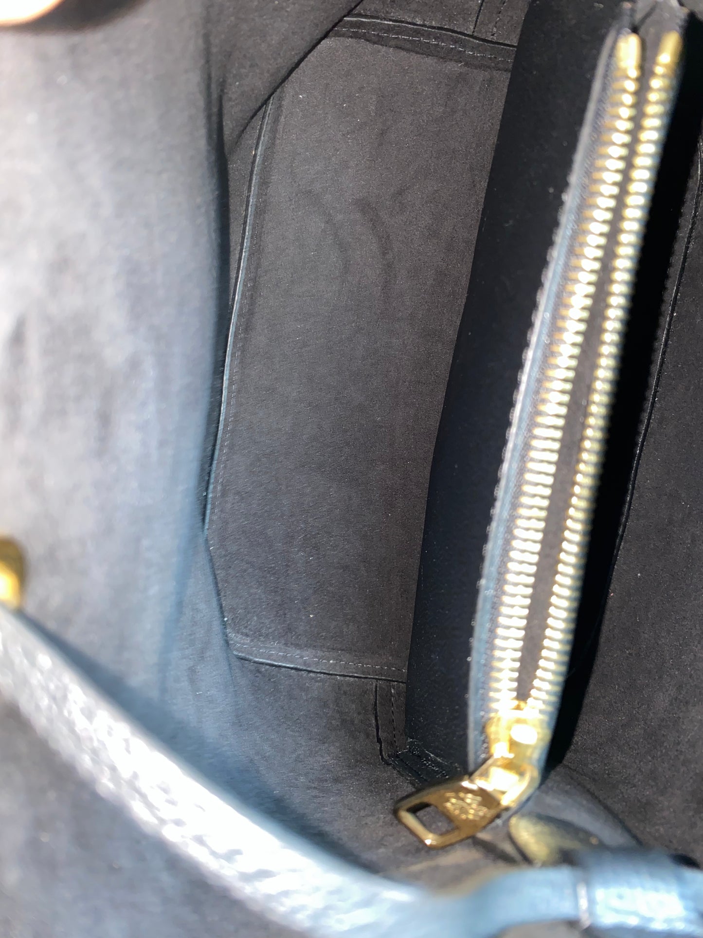 Louis Vuitton NeoNoe Black Empreinte