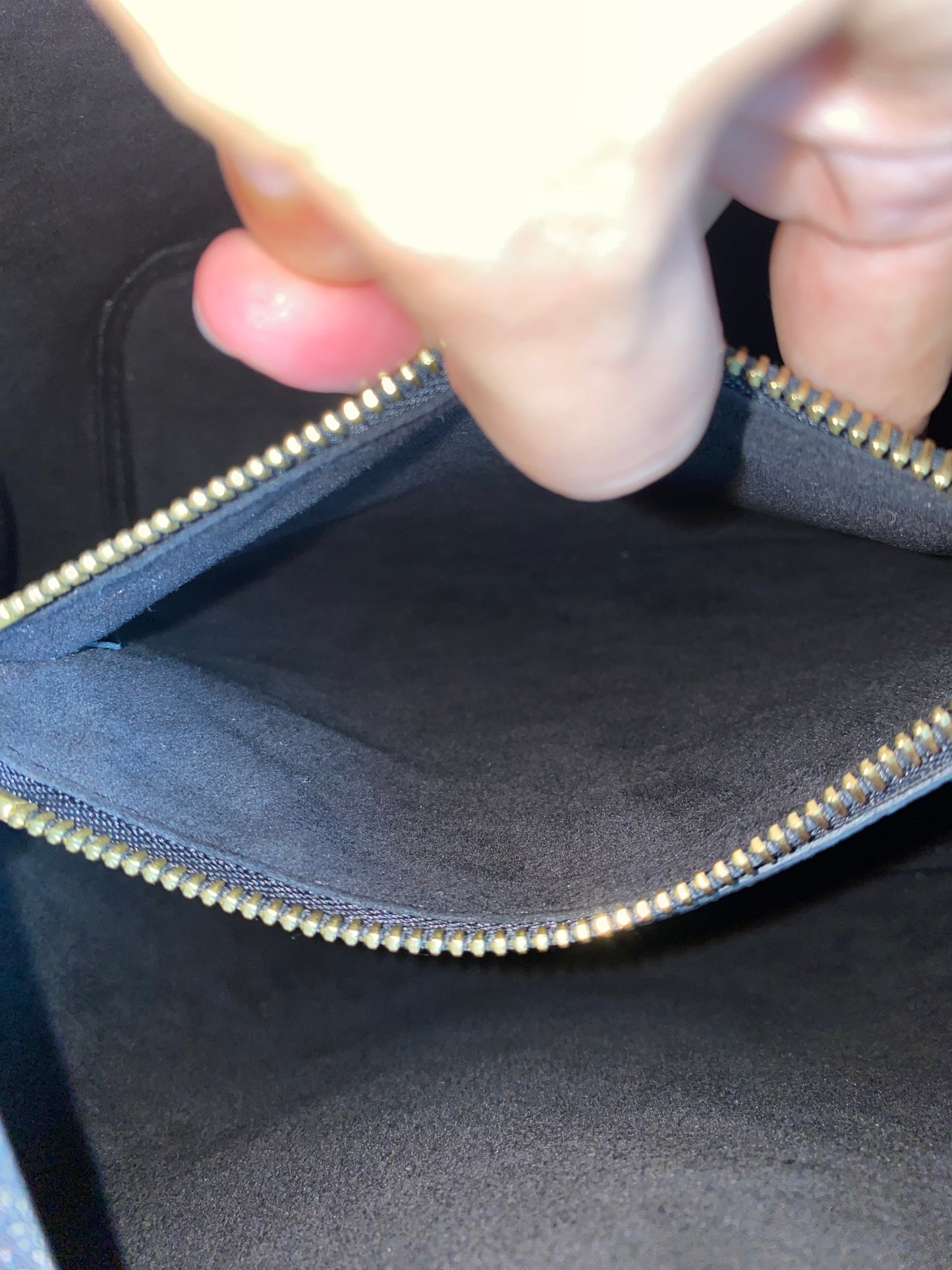 Louis Vuitton NeoNoe Black Empreinte