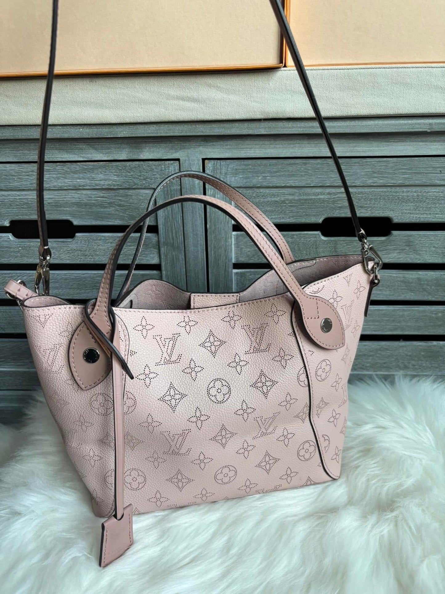 Louis Vuitton Magnolia Monogram Mahina Leather PM