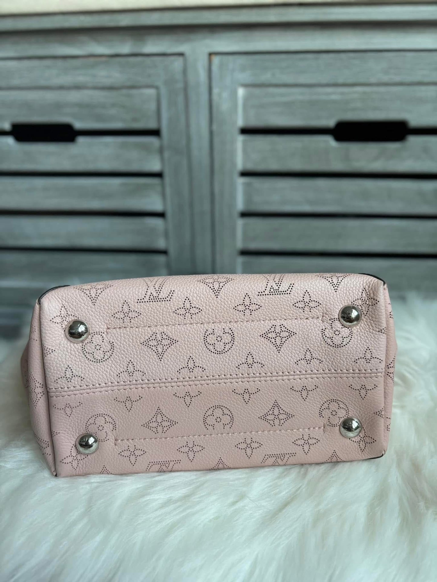 Louis Vuitton Magnolia Monogram Mahina Leather PM