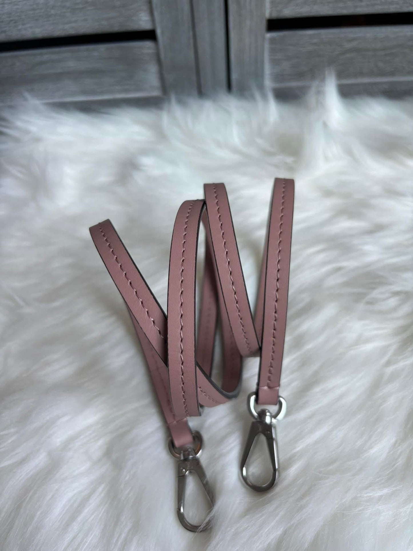 Louis Vuitton Magnolia Monogram Mahina Leather PM