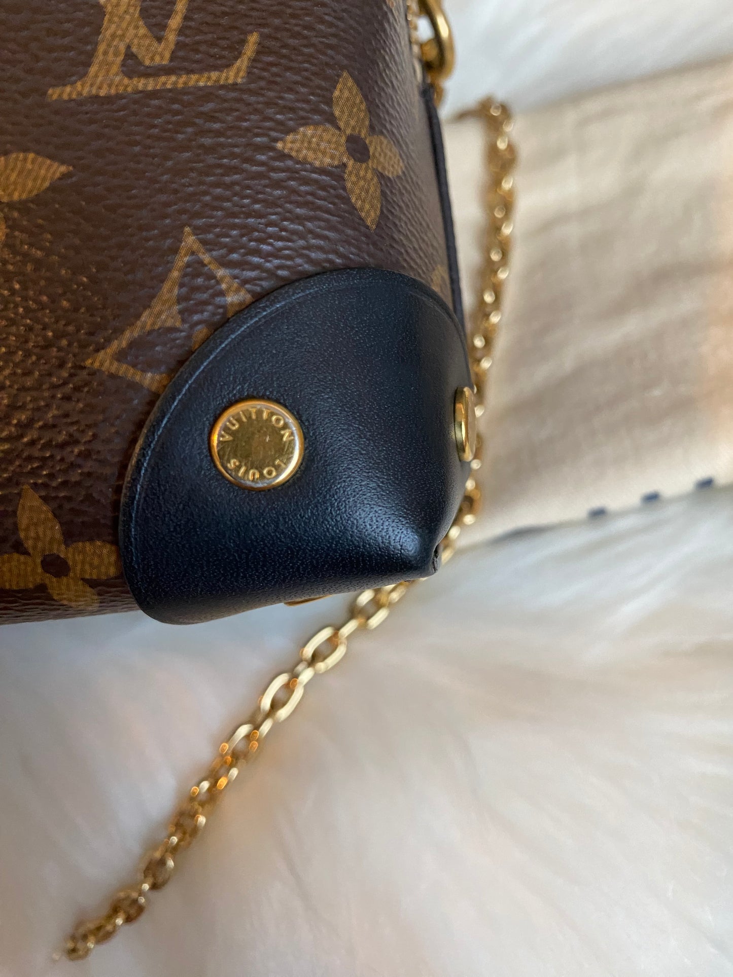 Louis Vuitton Petite Malle Souple Black/Noir