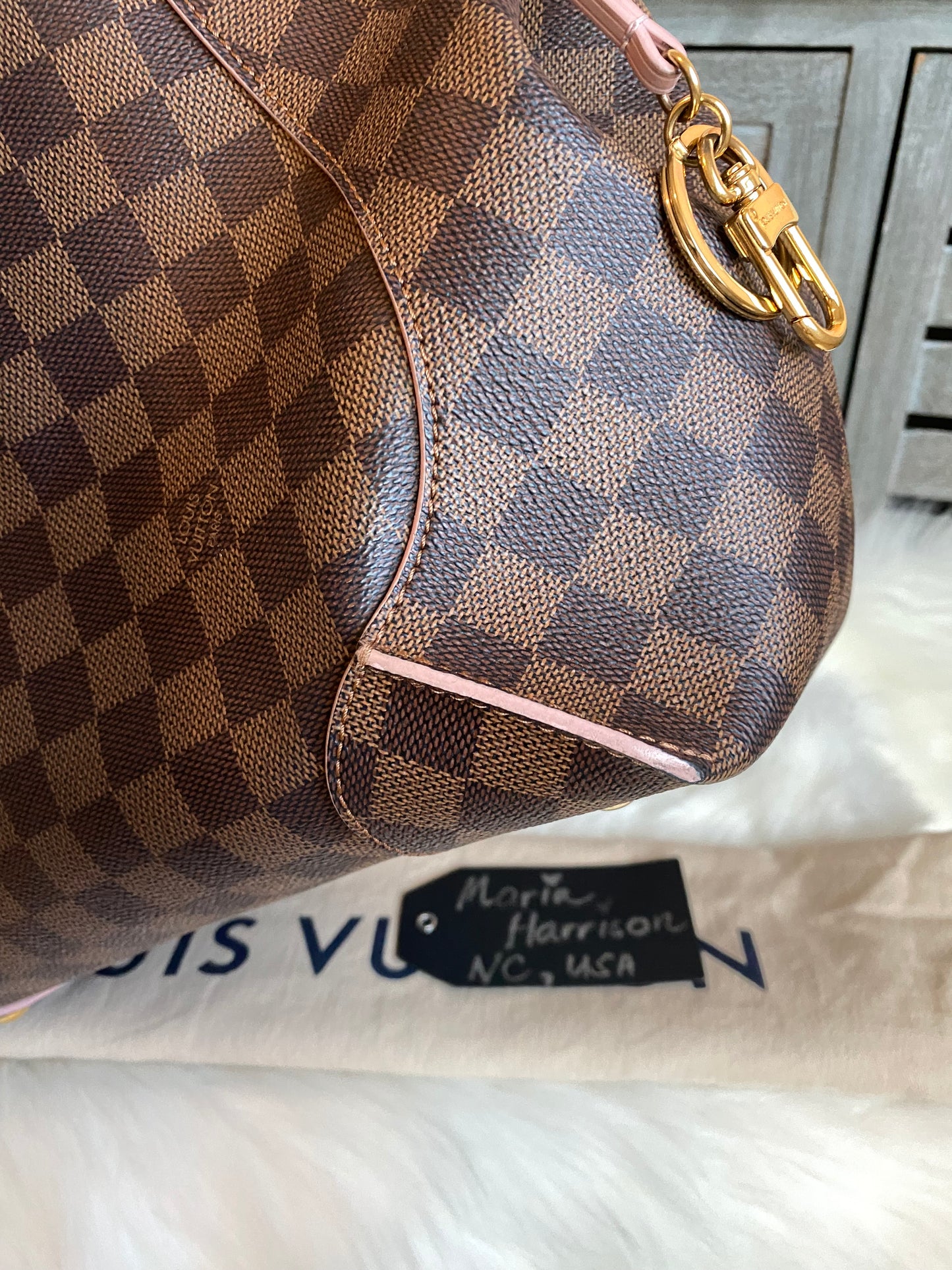 Louis Vuitton Caissa Hobo PM Rose Ballerine