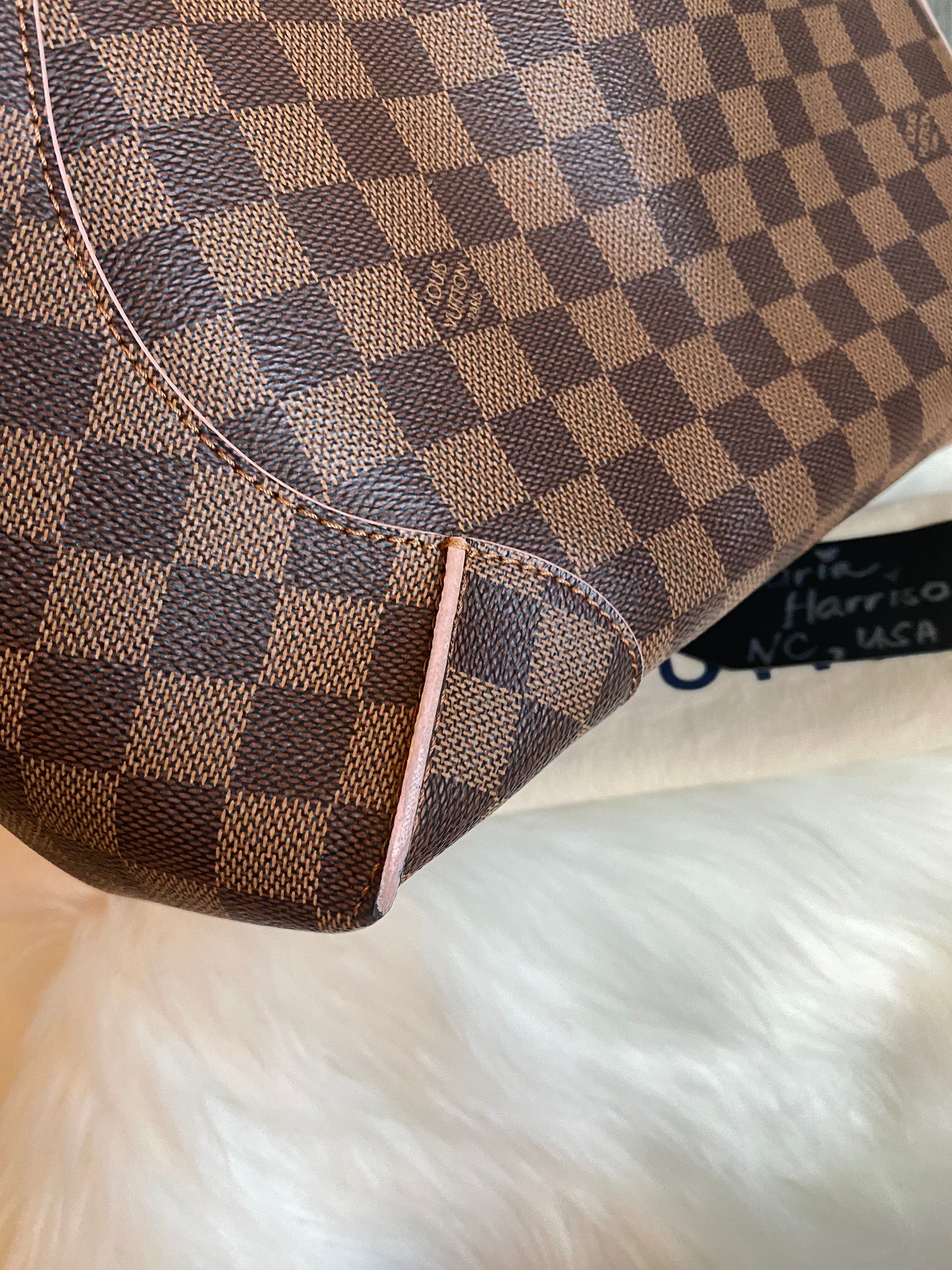 Louis Vuitton Caissa Hobo PM Rose Ballerine