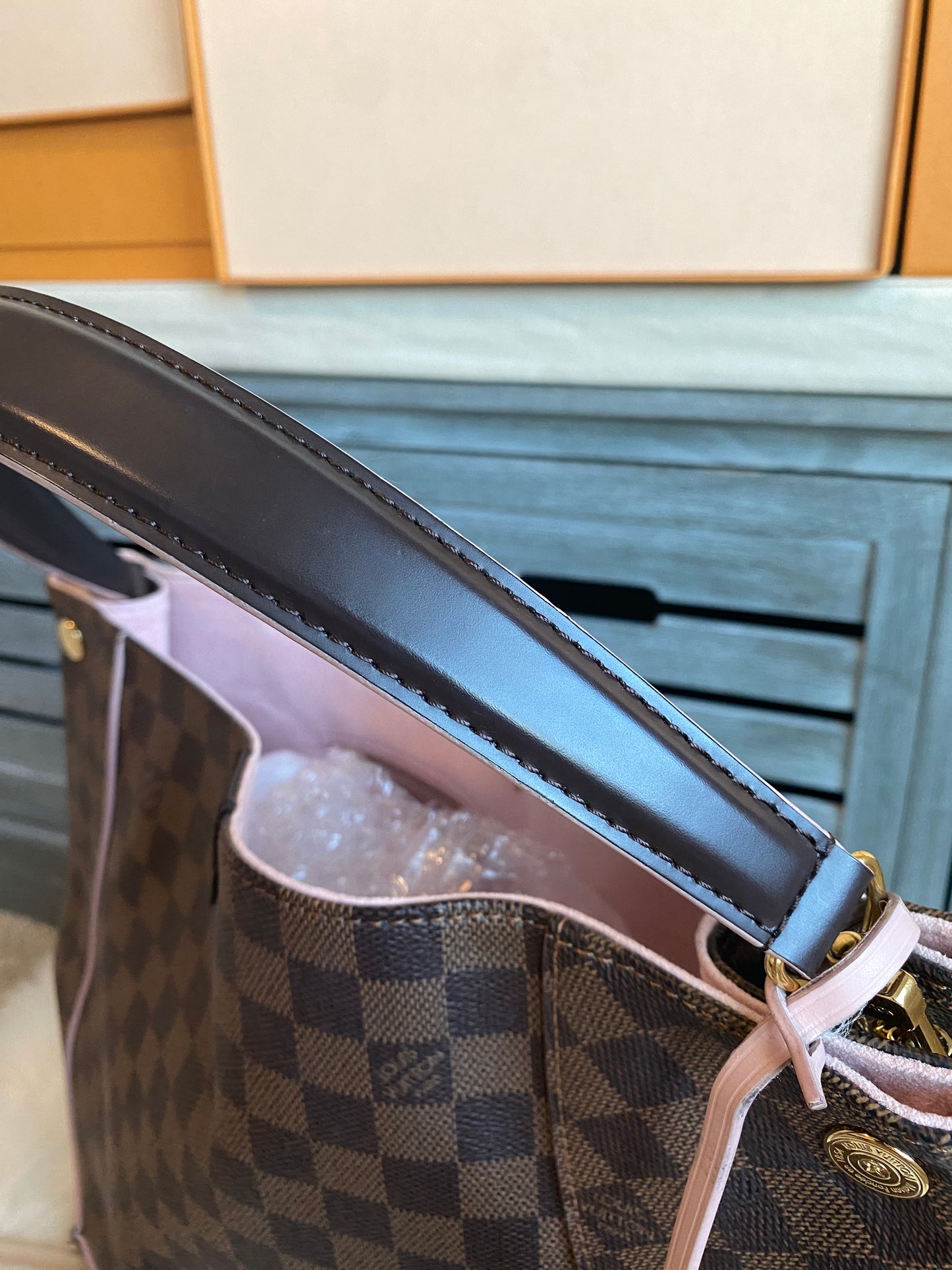 Louis Vuitton Caissa Hobo PM Rose Ballerine