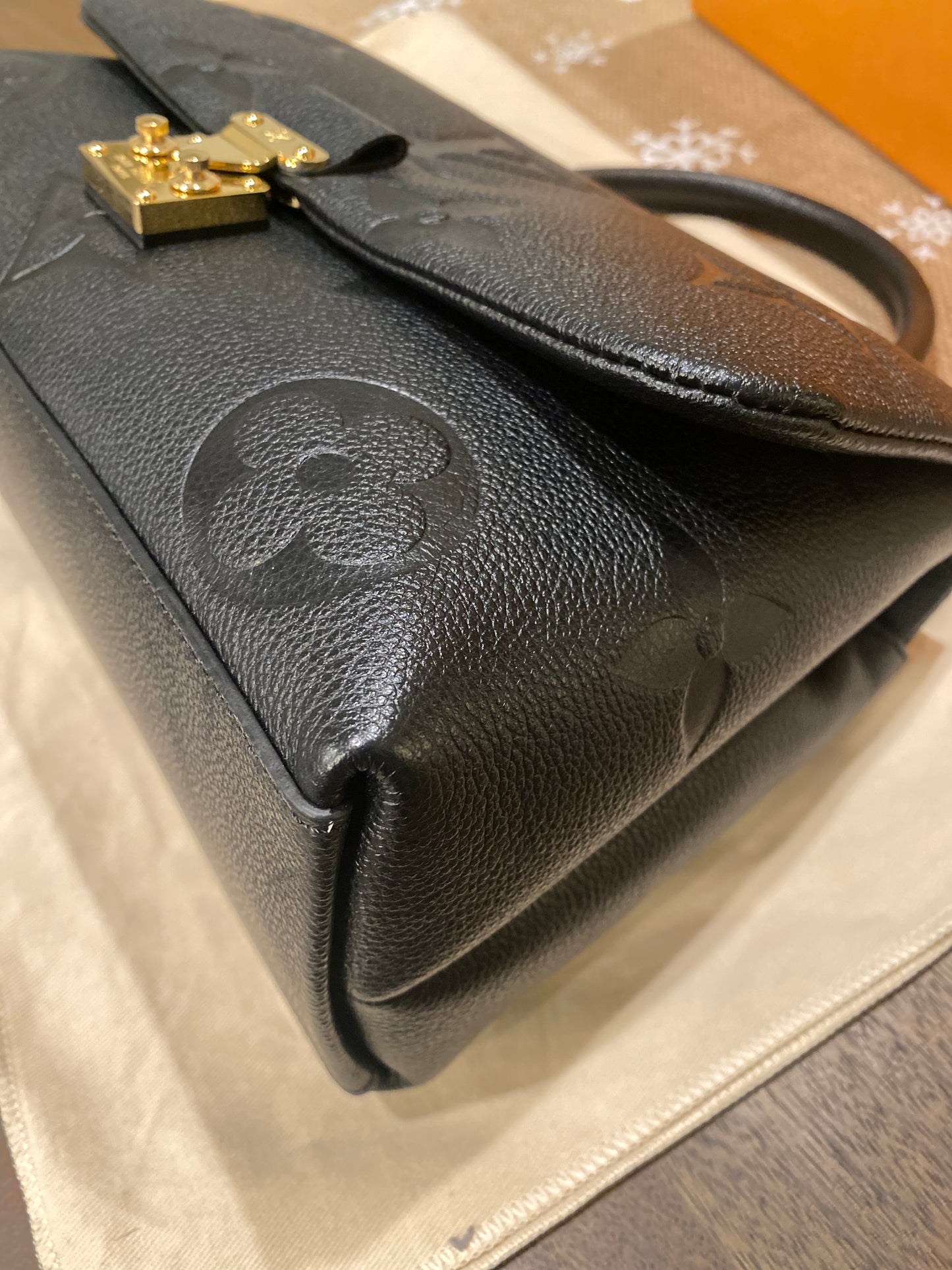 Louis Vuitton Madeleine MM Black Empreinte